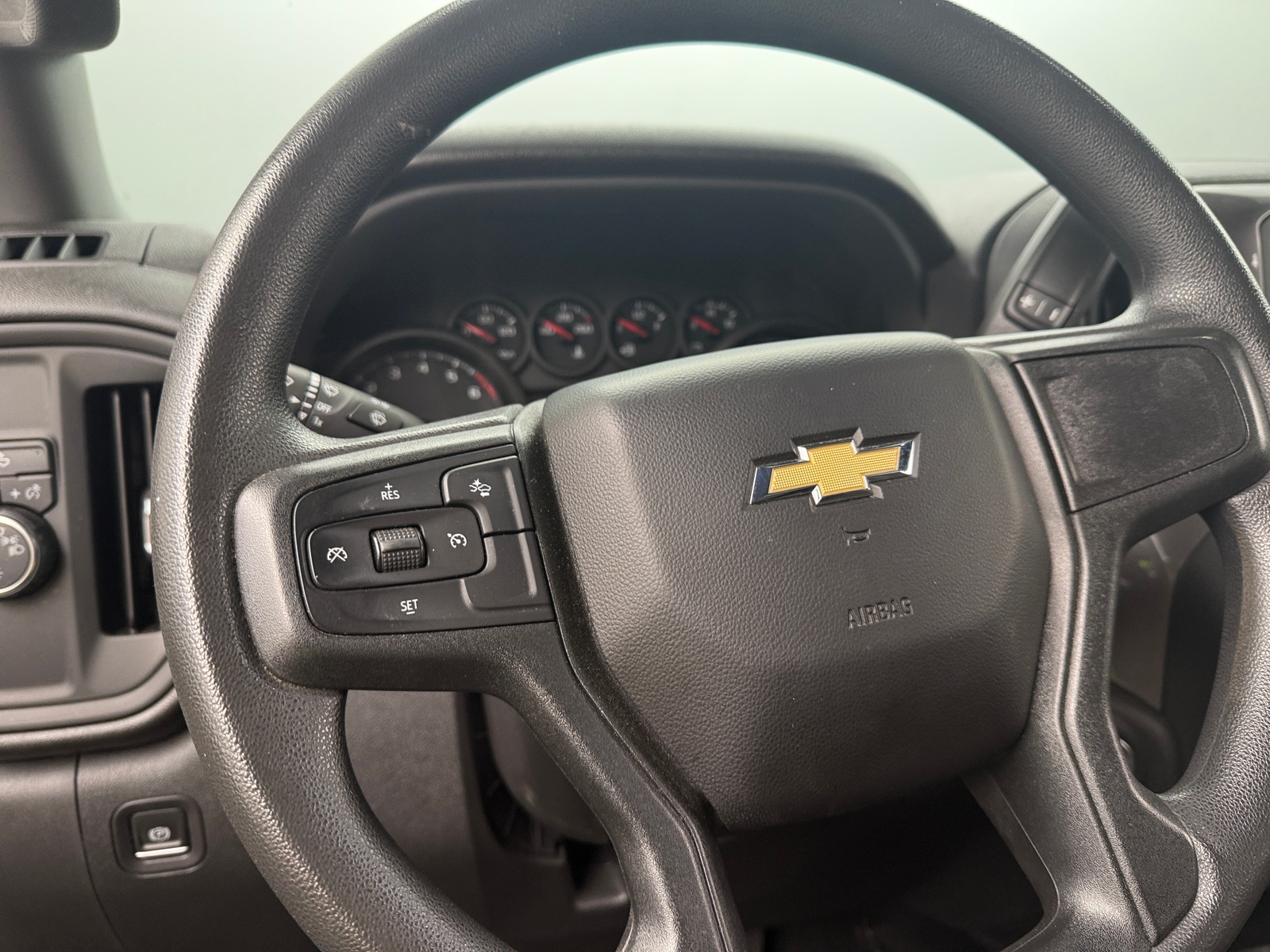 Thumbnail: 2024 Chevrolet Silverado 1500 - 5