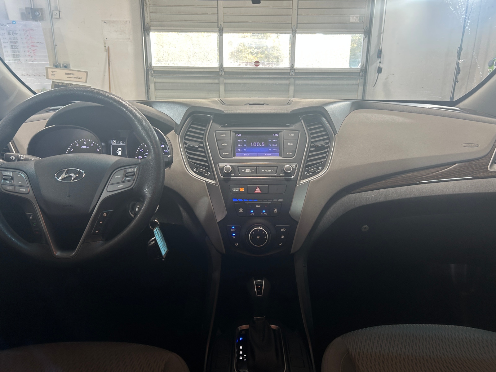 Thumbnail: 2018 Hyundai Santa Fe - 3