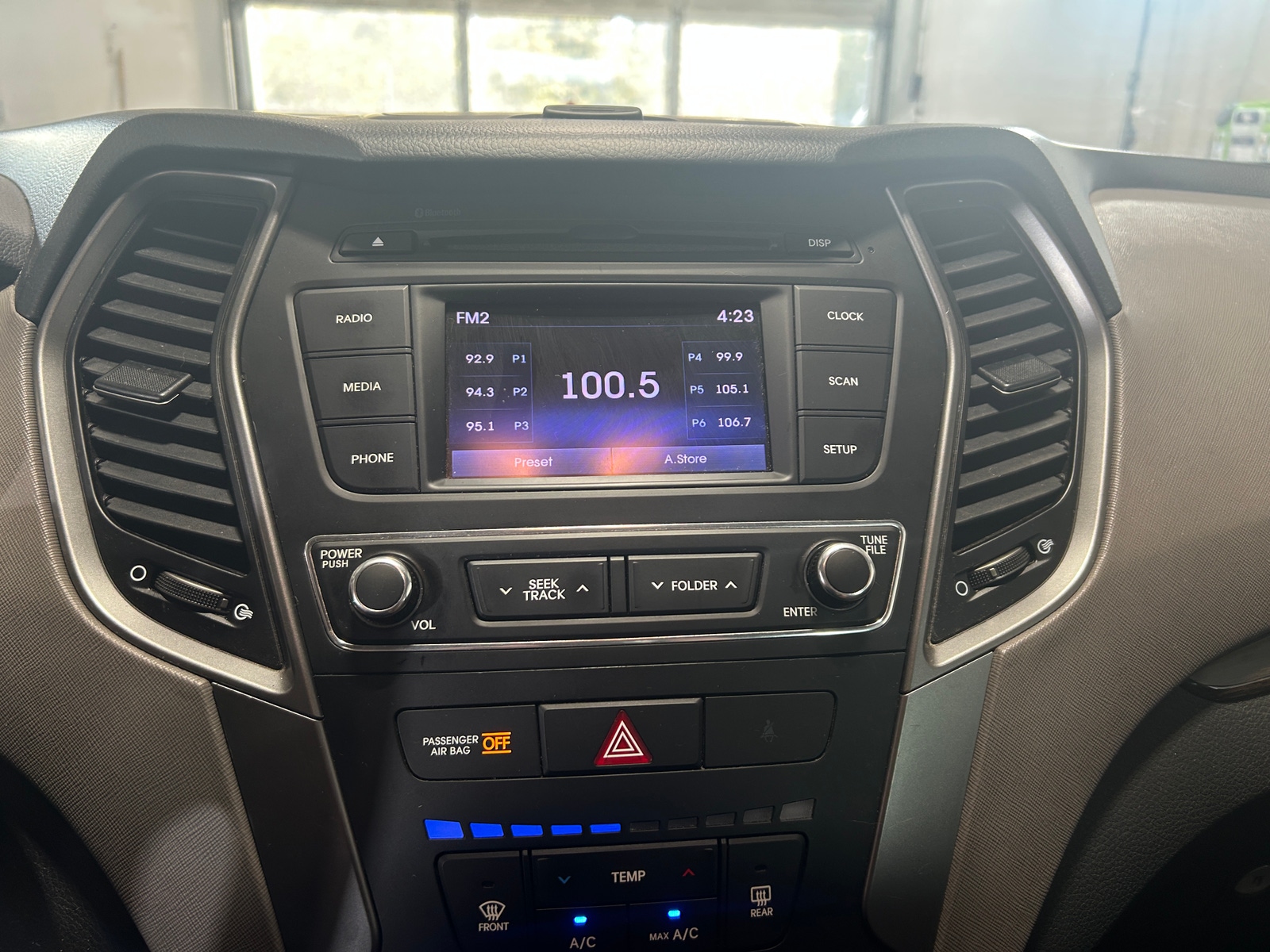 Thumbnail: 2018 Hyundai Santa Fe - 4