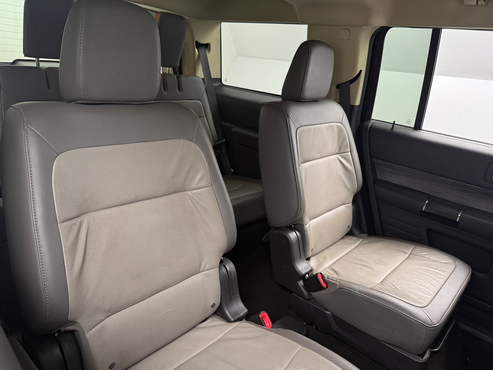 Thumbnail: 2016 Ford Flex - 5