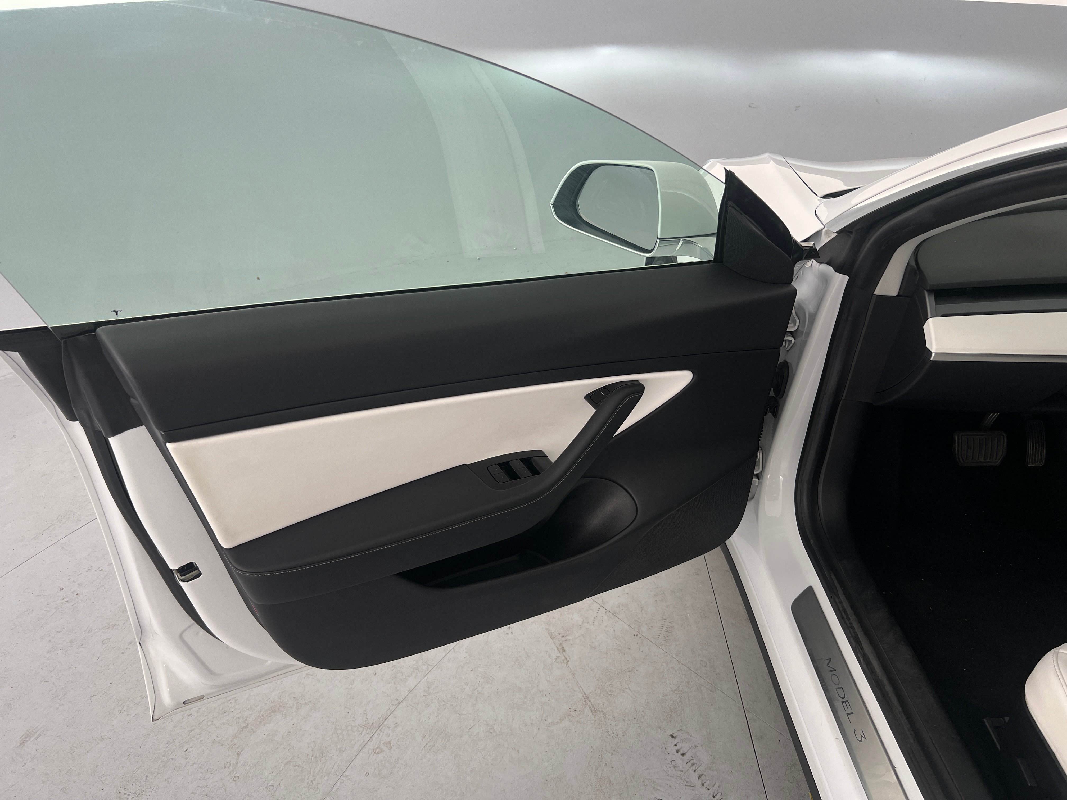 Used 2020 Tesla Model 3 Base with VIN 5YJ3E1EB3LF719859 for sale in Oak Creek, WI