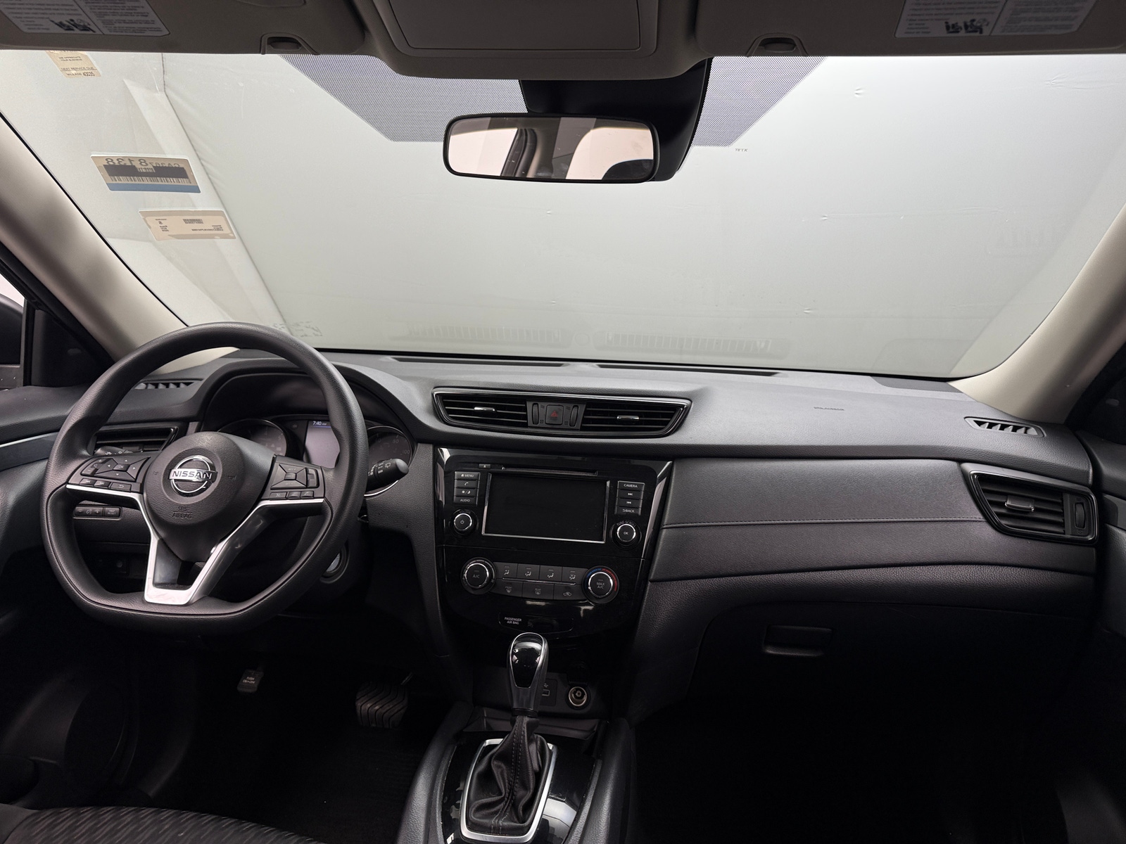 Thumbnail: 2020 Nissan Rogue - 3