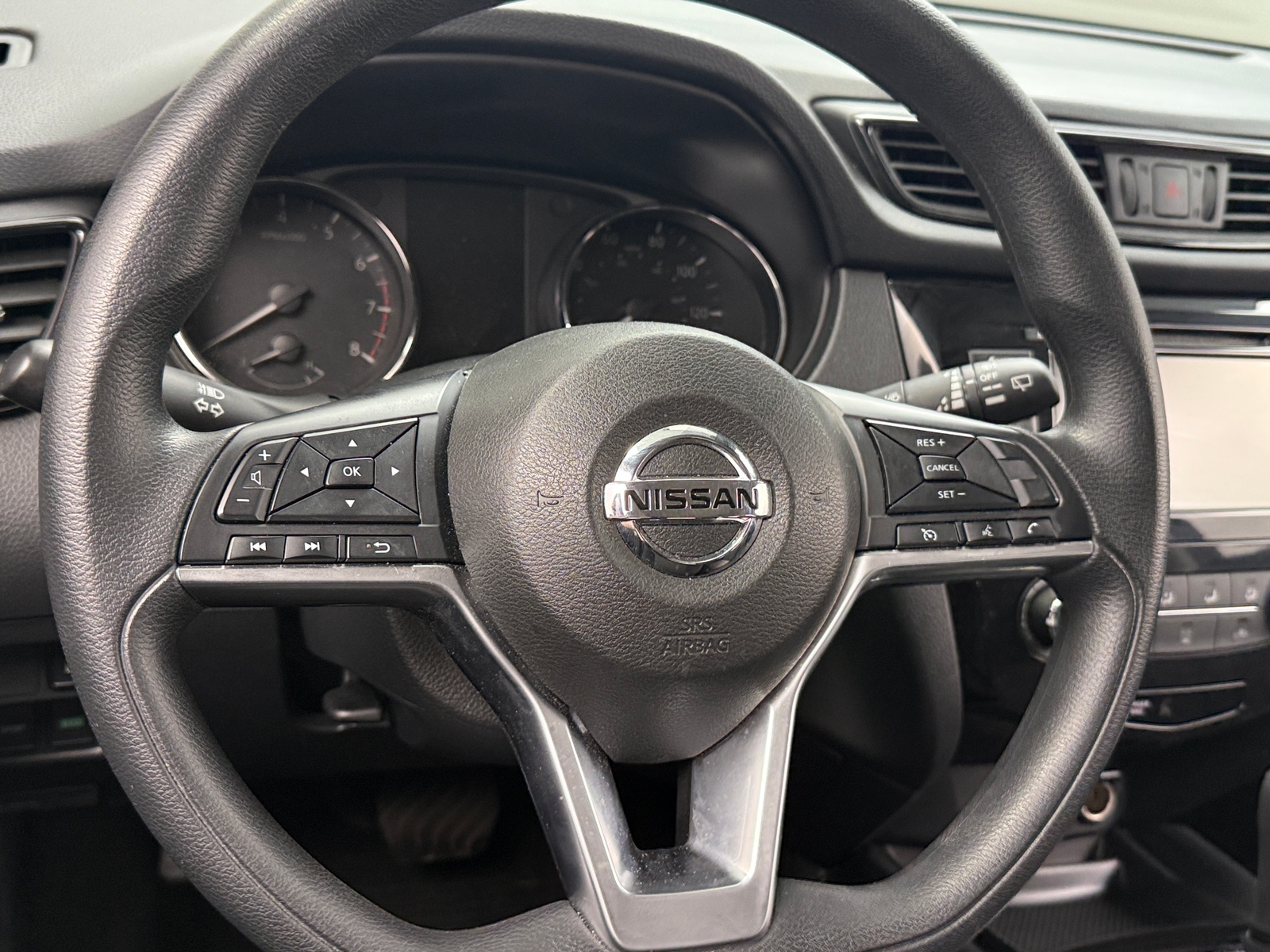 Thumbnail: 2020 Nissan Rogue - 5