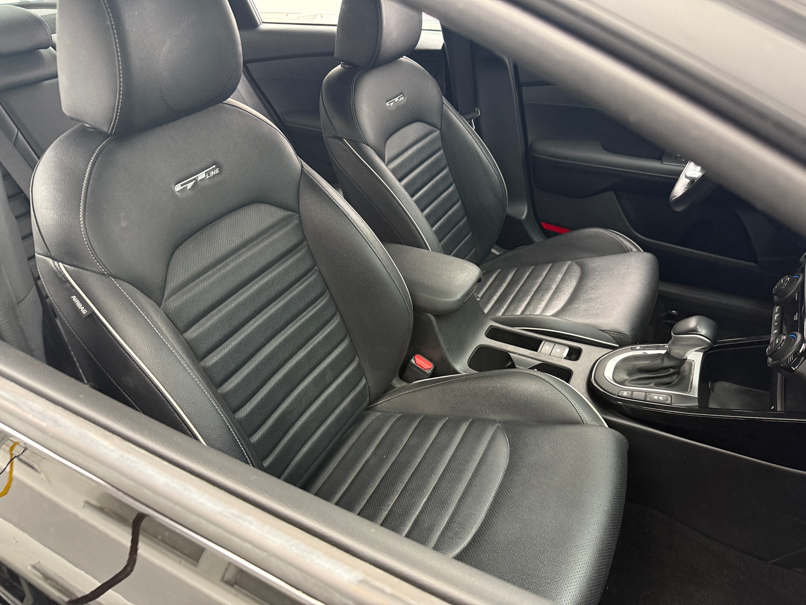 Thumbnail: 2023 Kia Forte - 2