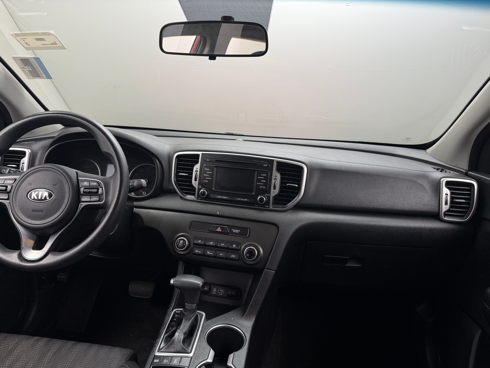 Thumbnail: 2017 Kia Sportage - 3