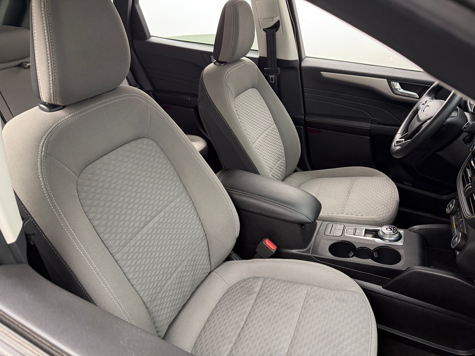 Thumbnail: 2021 Ford Escape - 2