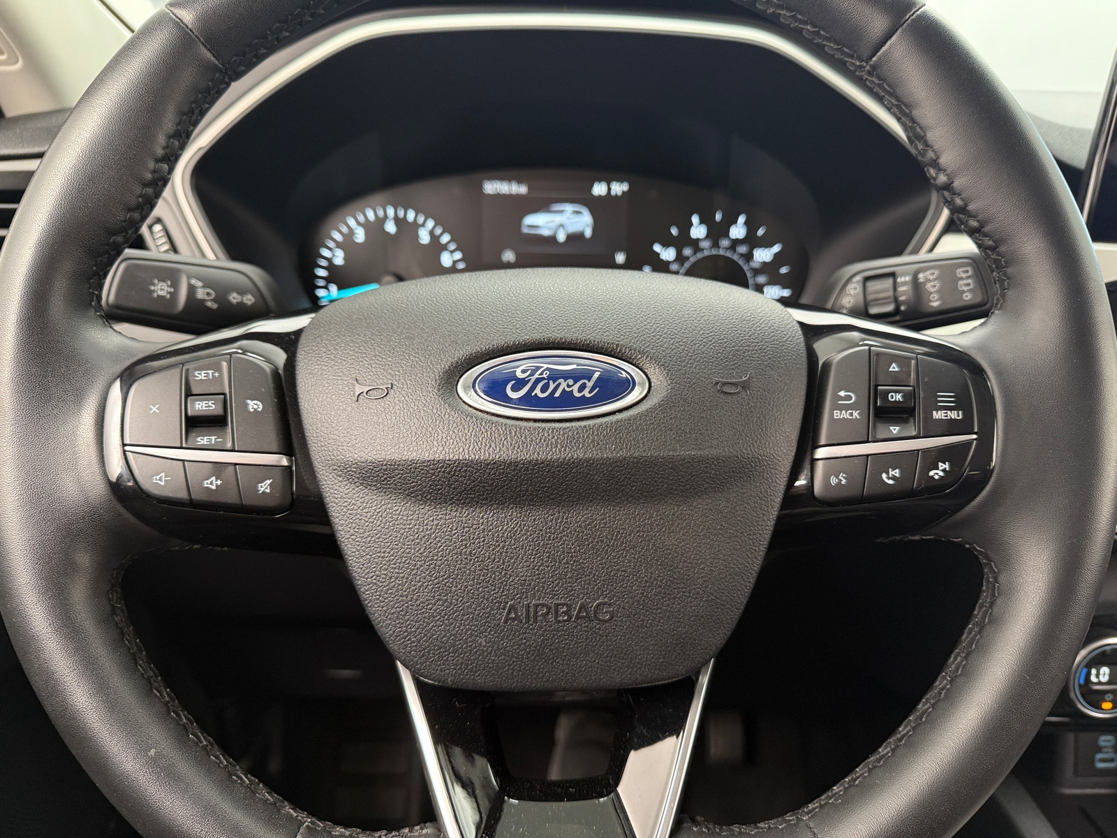 Thumbnail: 2021 Ford Escape - 5