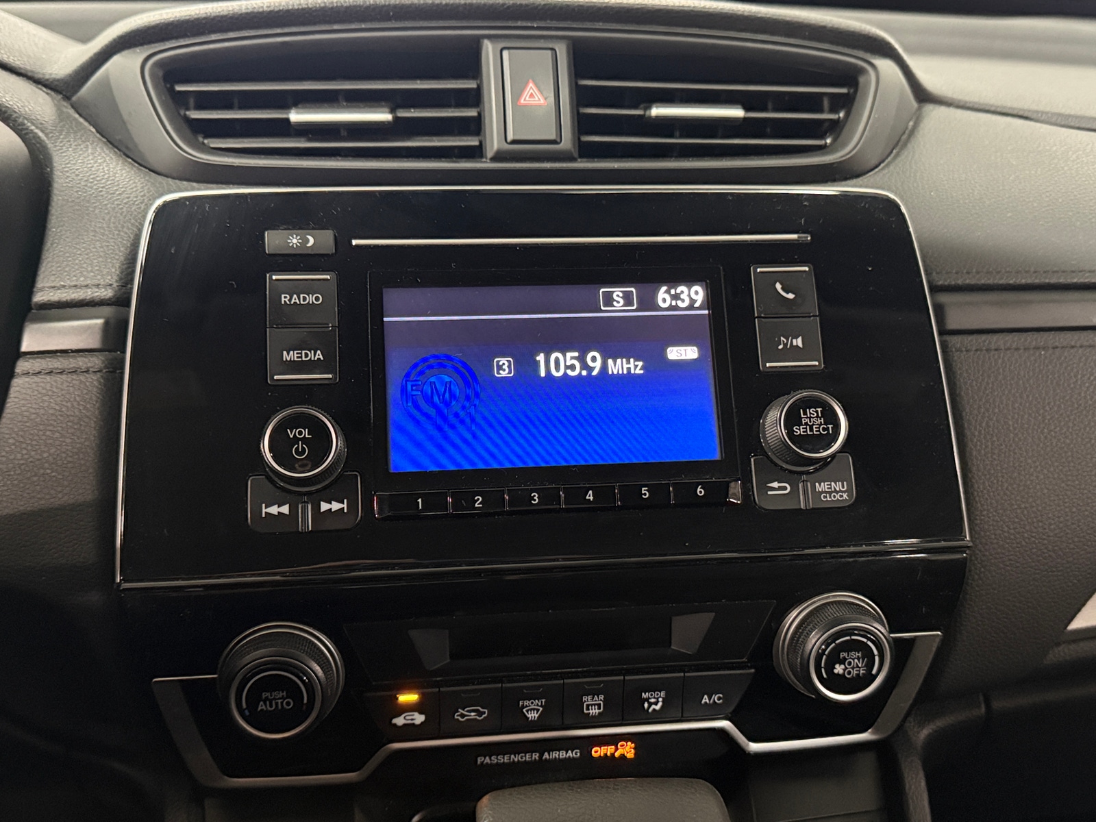 Thumbnail: 2019 Honda CR-V - 4