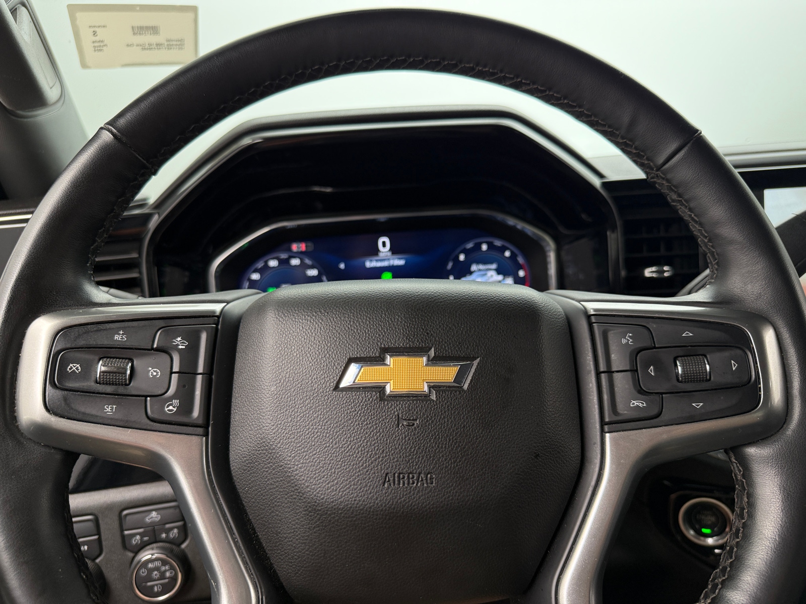 Thumbnail: 2024 Chevrolet Silverado 2500 - 5