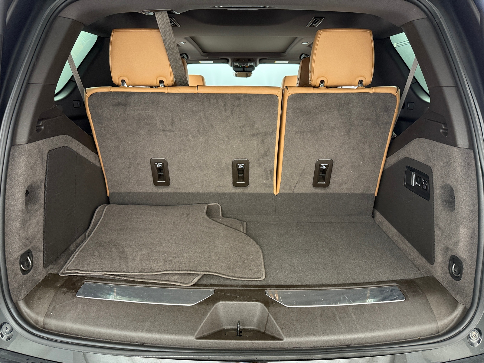 Thumbnail: 2023 Cadillac Escalade - 6