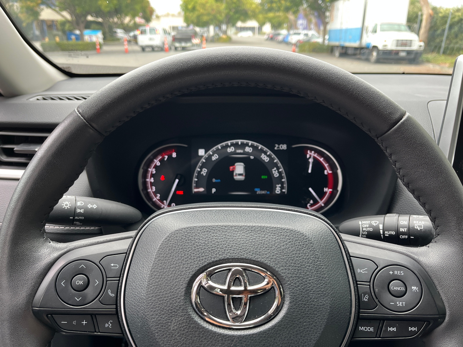 Thumbnail: 2025 Toyota RAV4 - 5