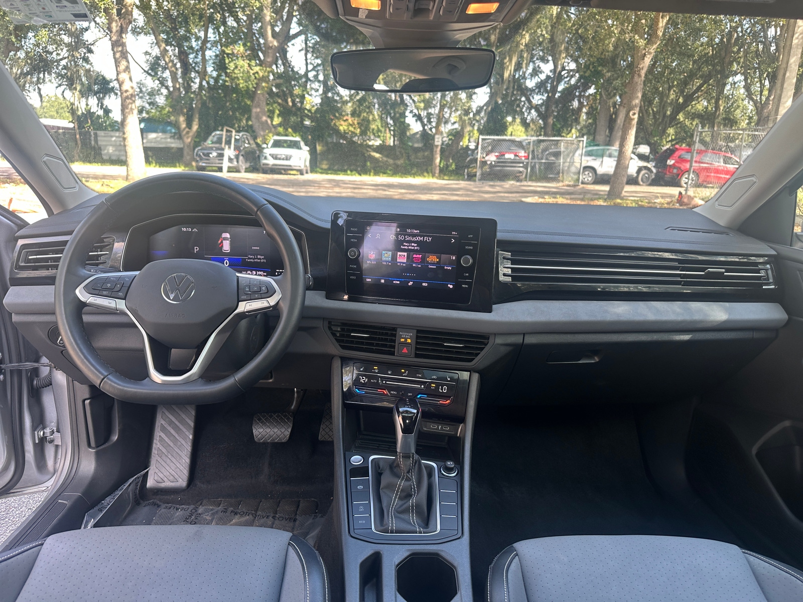 Thumbnail: 2025 Volkswagen Jetta - 3