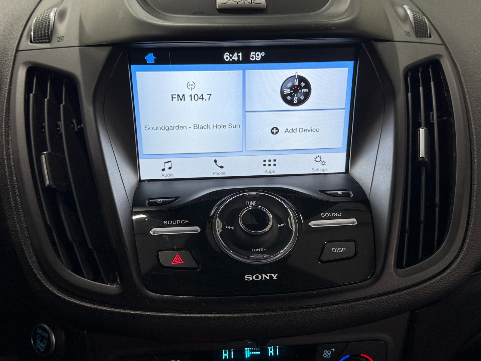 Thumbnail: 2017 Ford Escape - 3