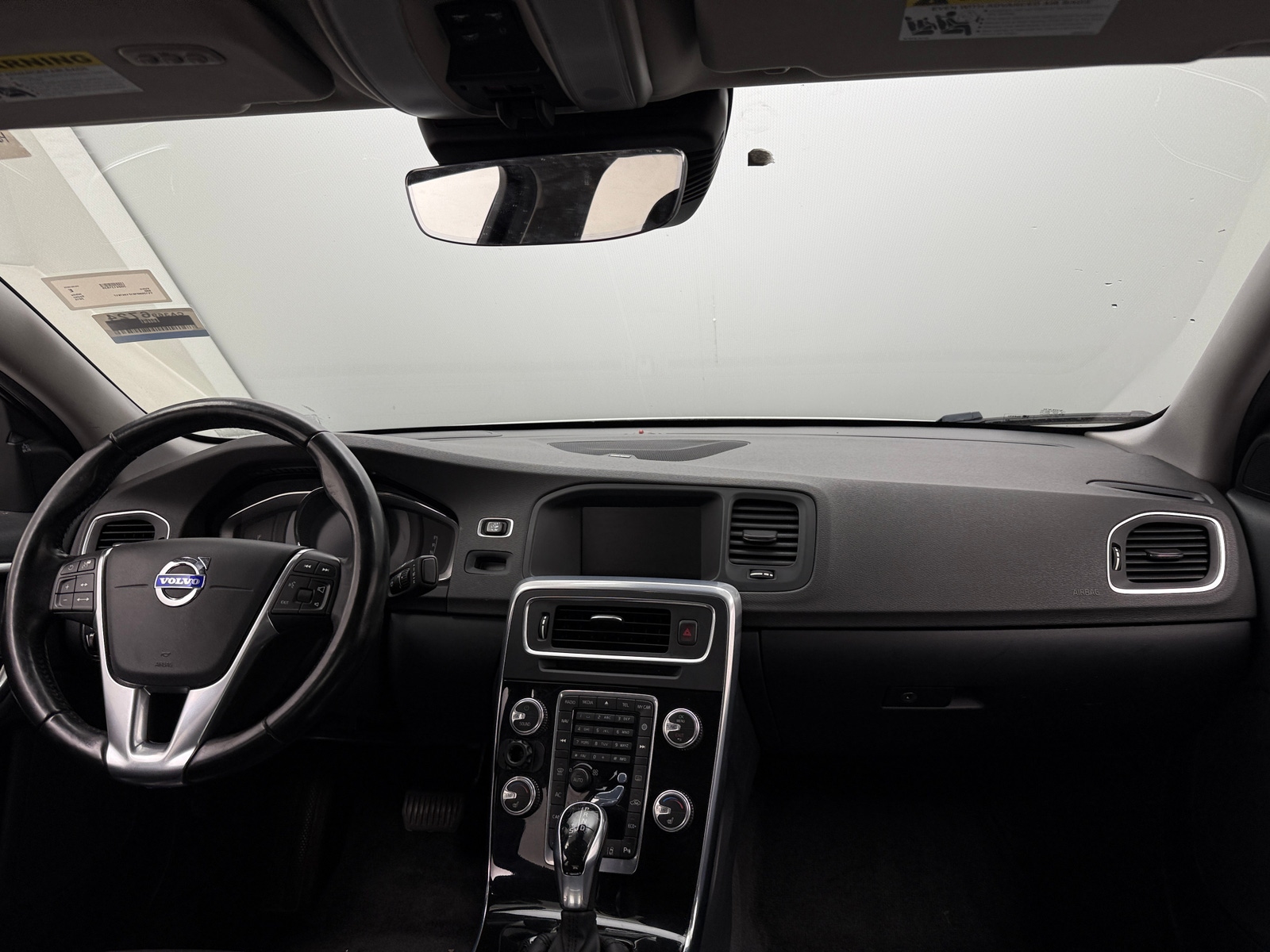 Thumbnail: 2015 Volvo S60 - 2