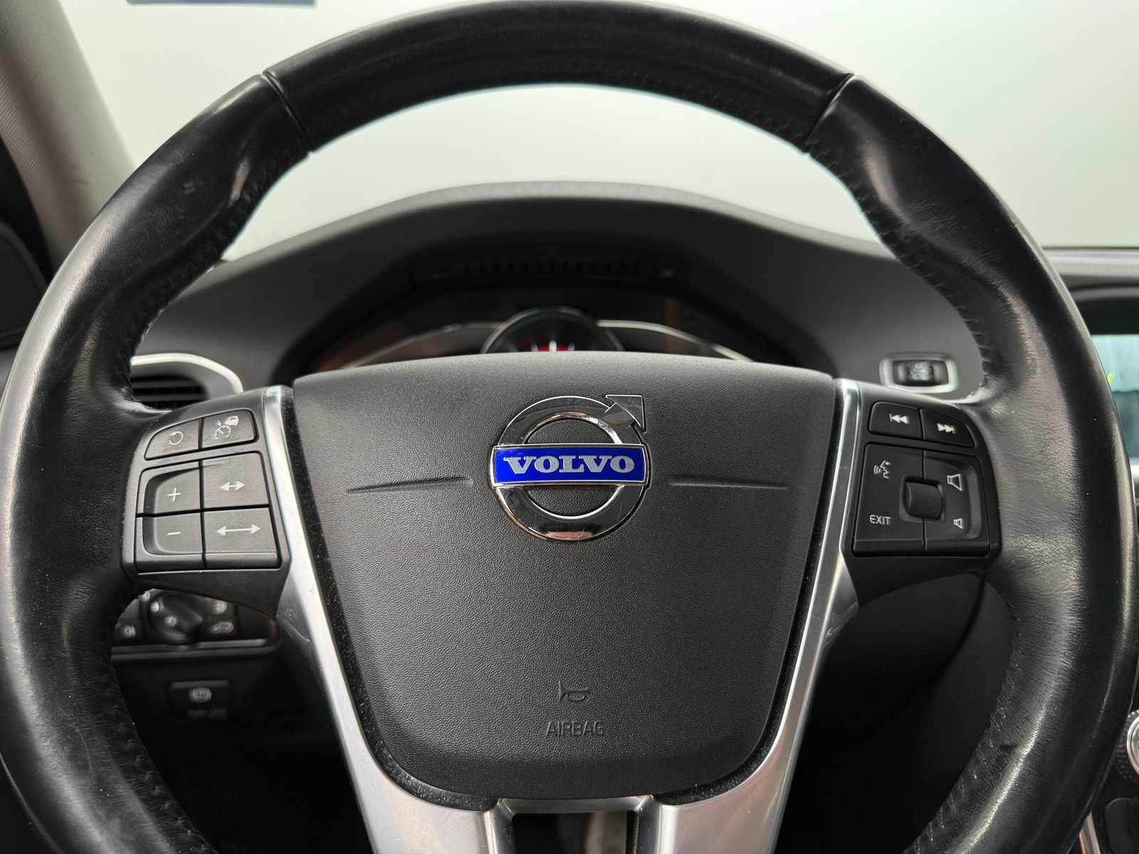 Thumbnail: 2015 Volvo S60 - 4