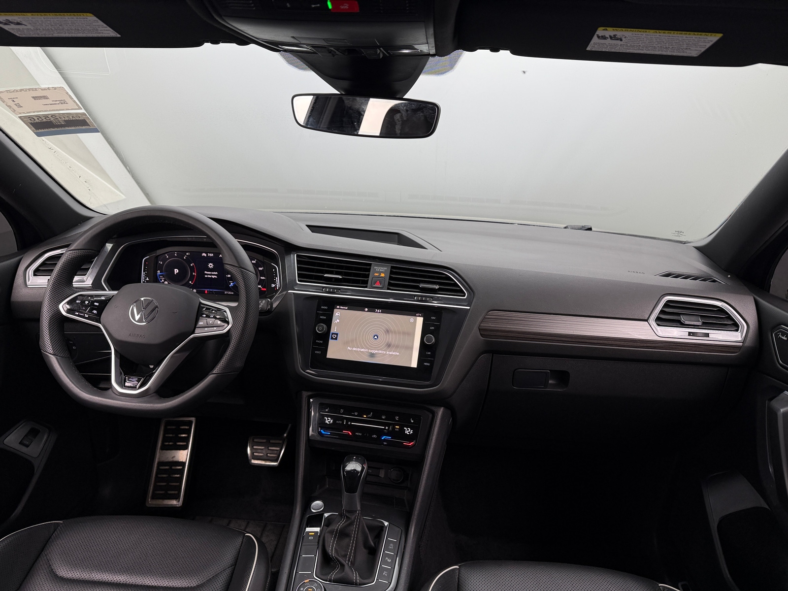 Thumbnail: 2022 Volkswagen Tiguan - 2