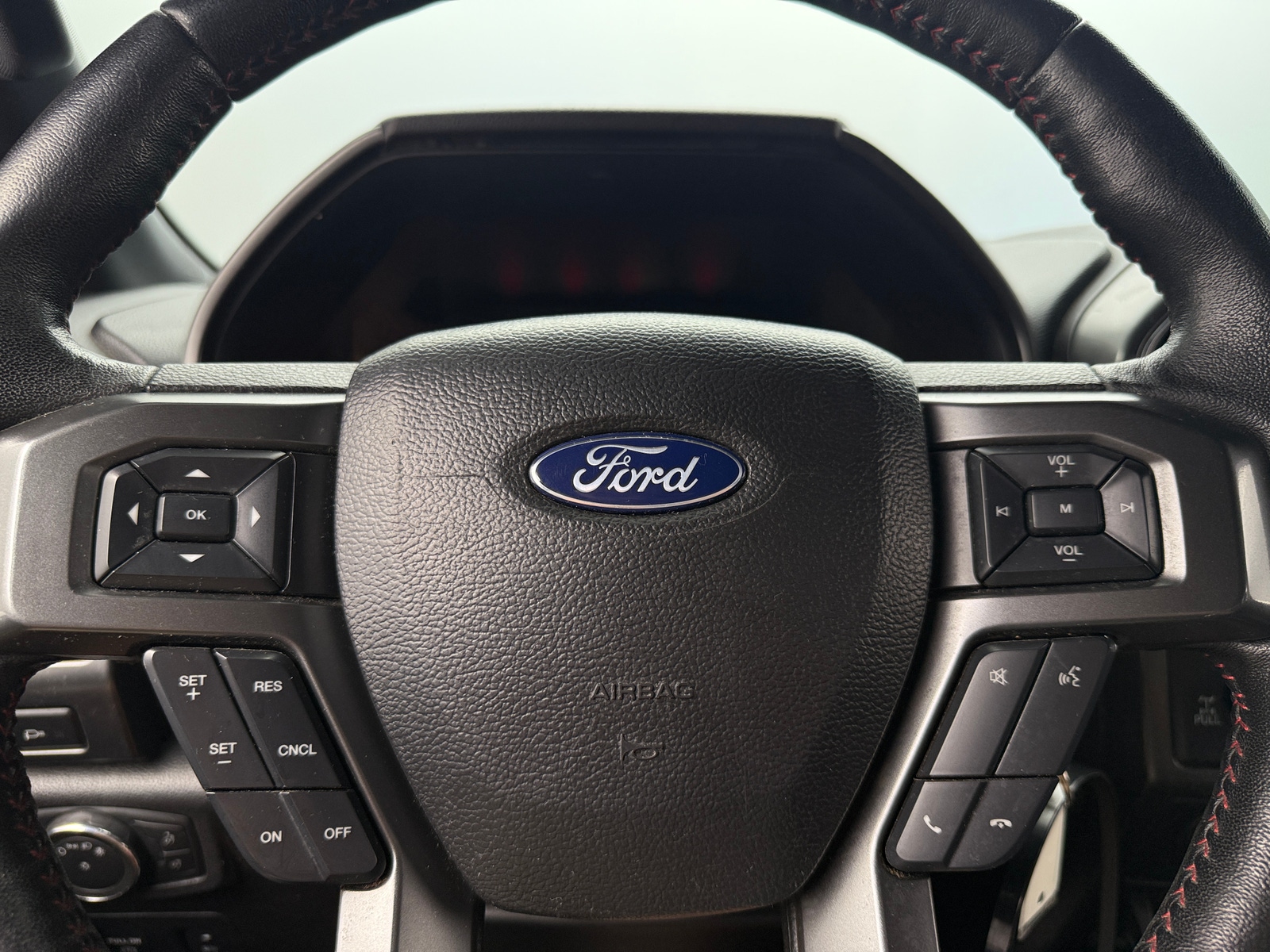 Thumbnail: 2018 Ford Econoline - 5