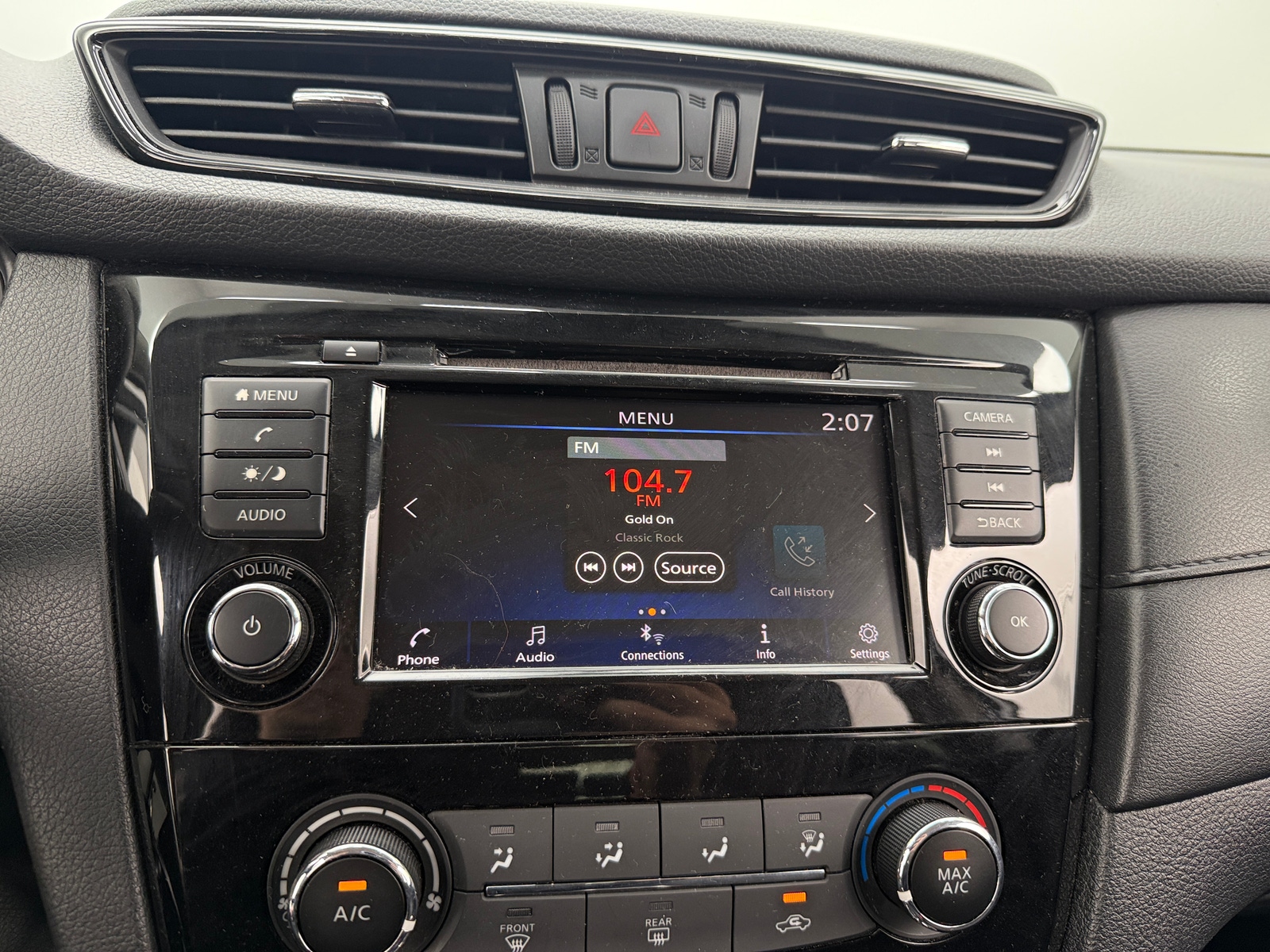 Thumbnail: 2019 Nissan Rogue - 4