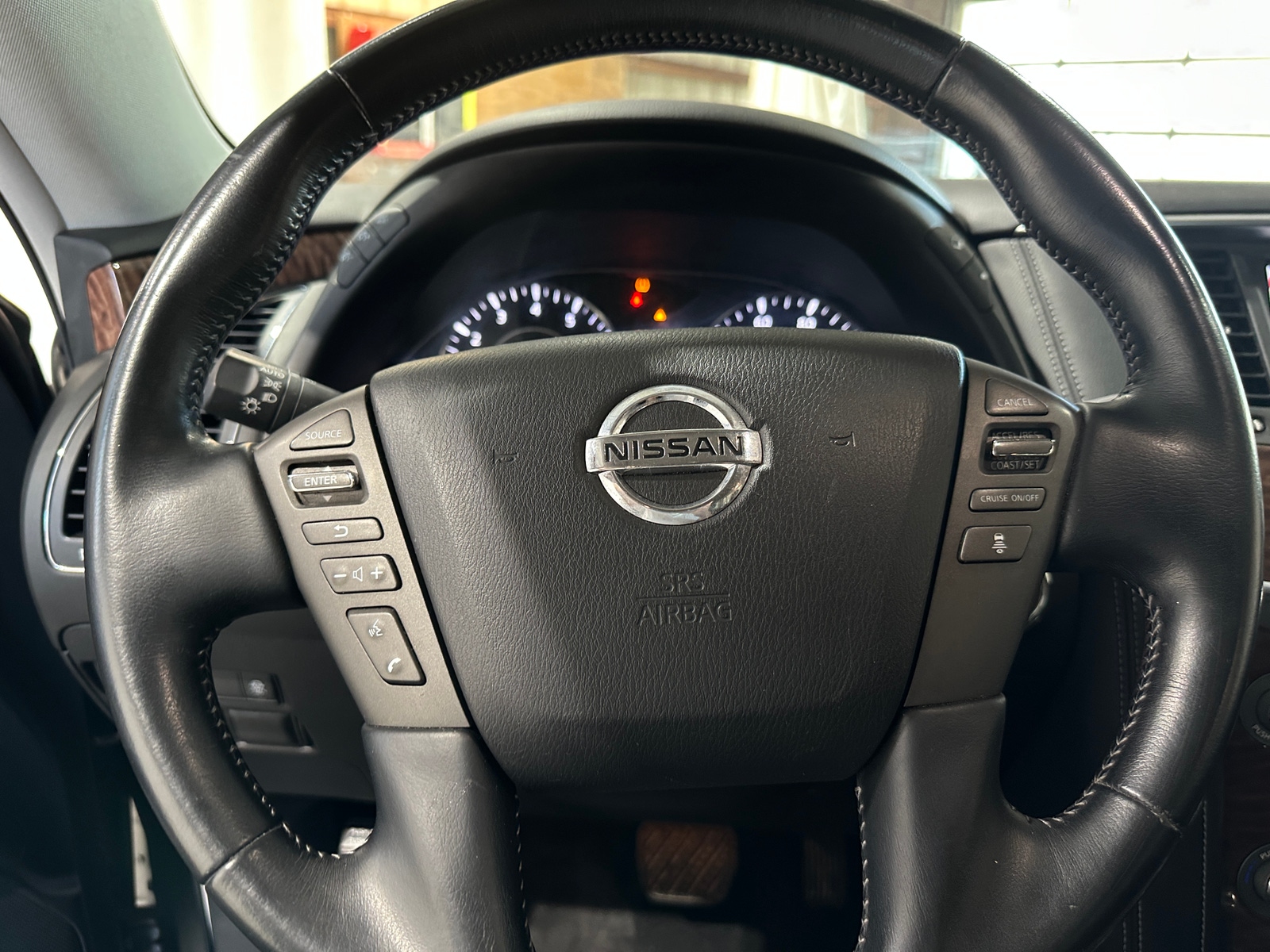 Thumbnail: 2020 Nissan Armada - 4