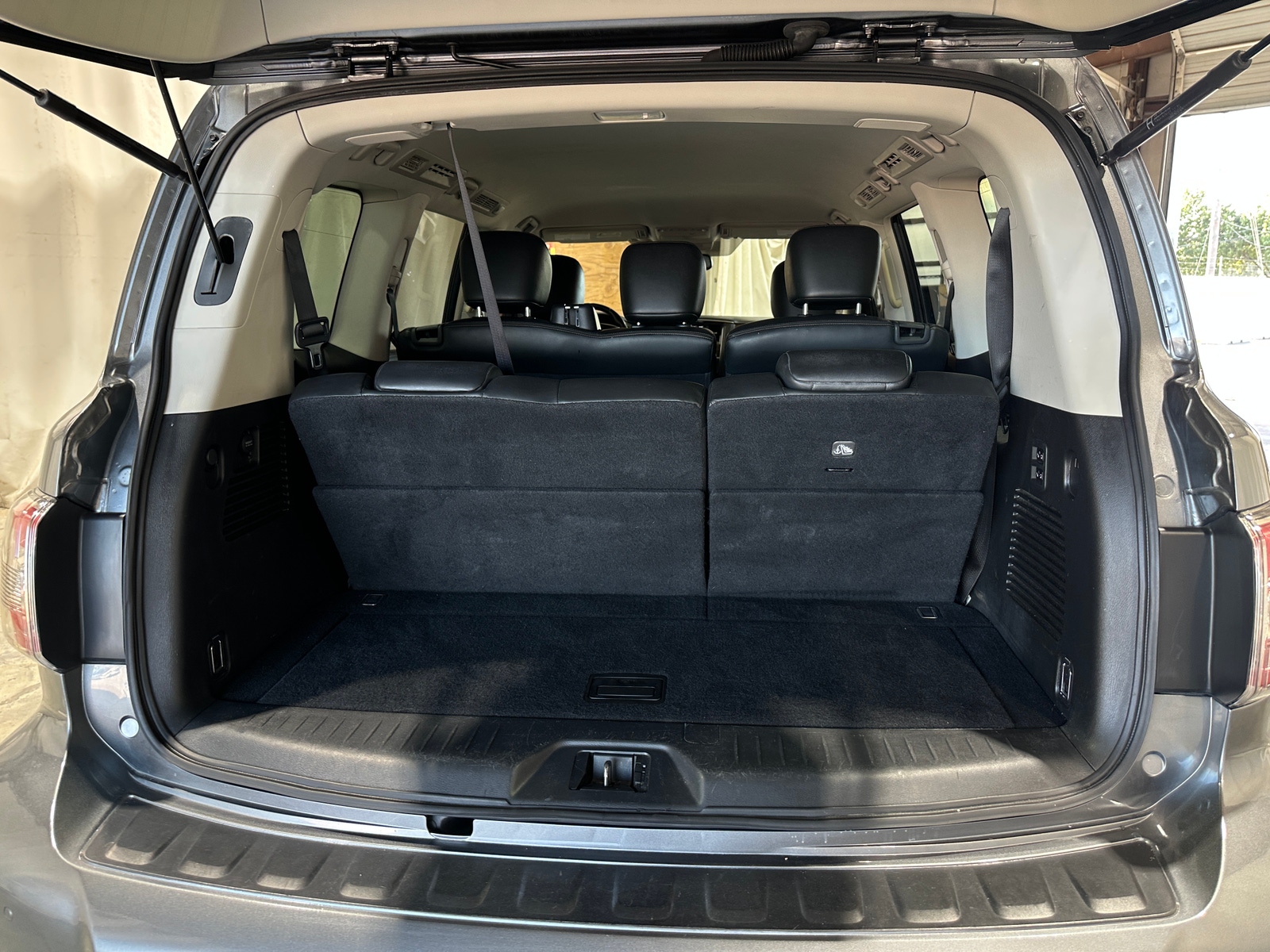 Thumbnail: 2020 Nissan Armada - 6