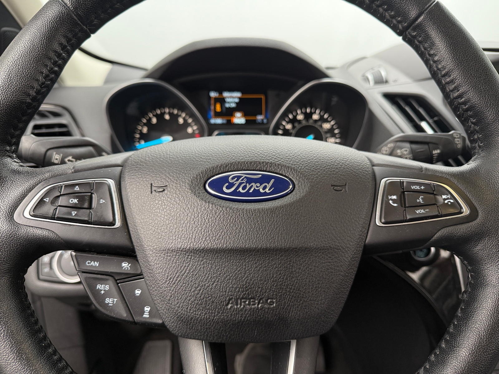 Thumbnail: 2018 Ford Escape - 5