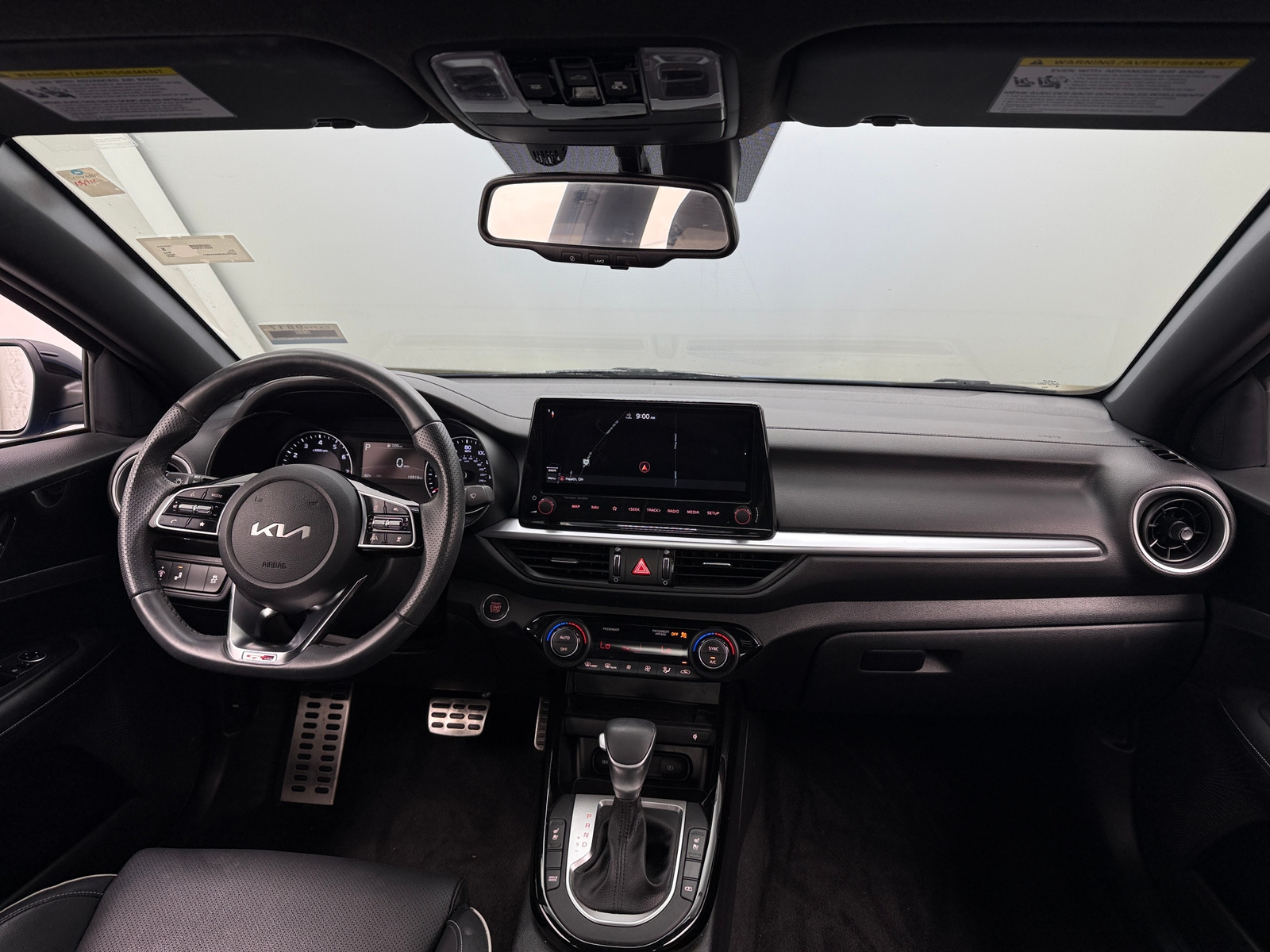 Thumbnail: 2022 Kia Forte - 3