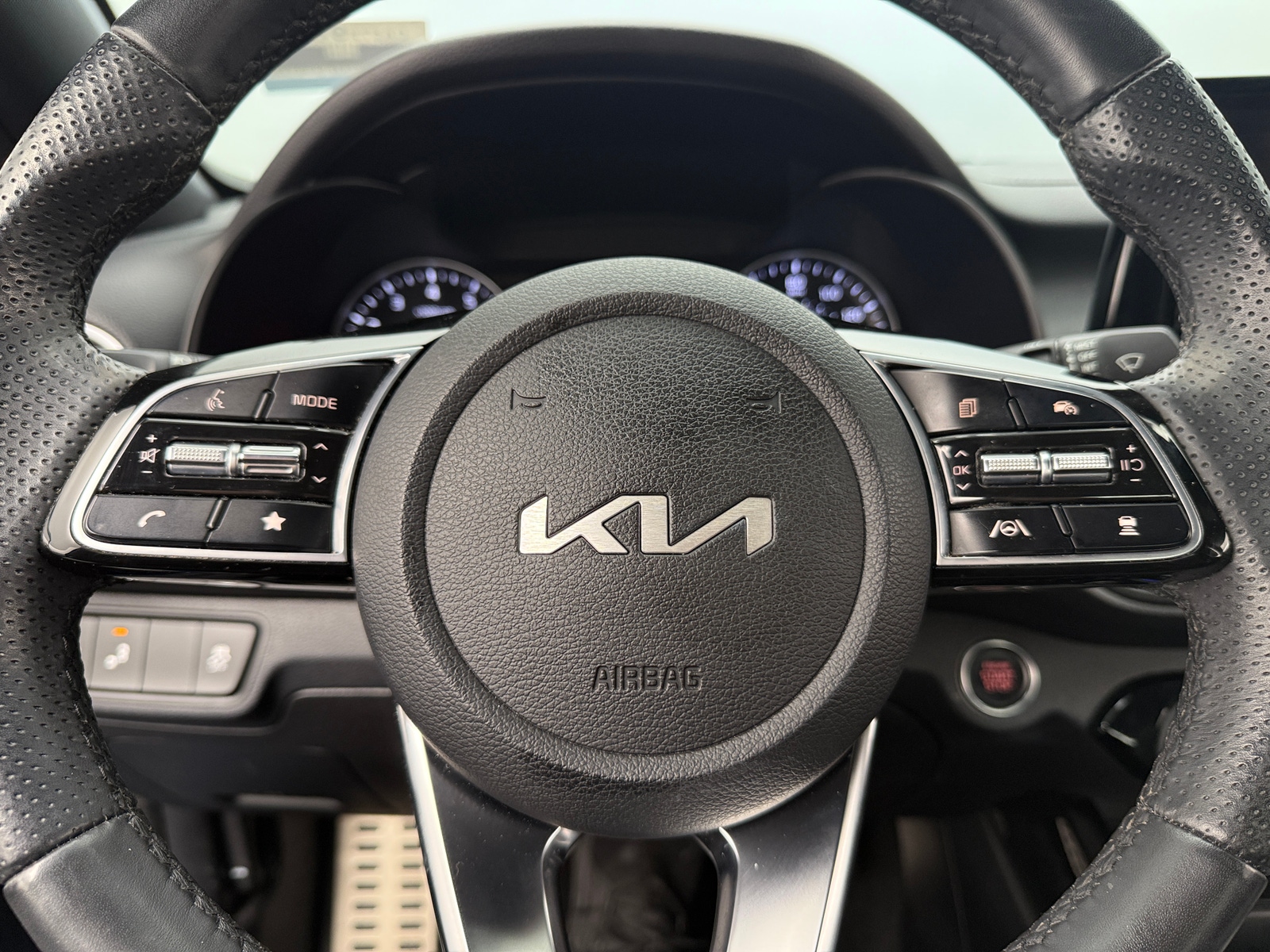 Thumbnail: 2022 Kia Forte - 5
