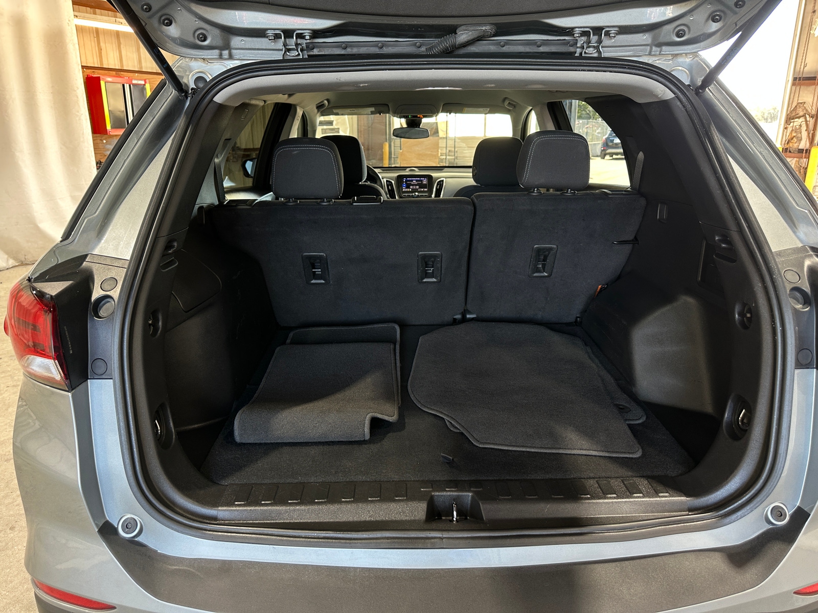 Thumbnail: 2023 Chevrolet Equinox - 7