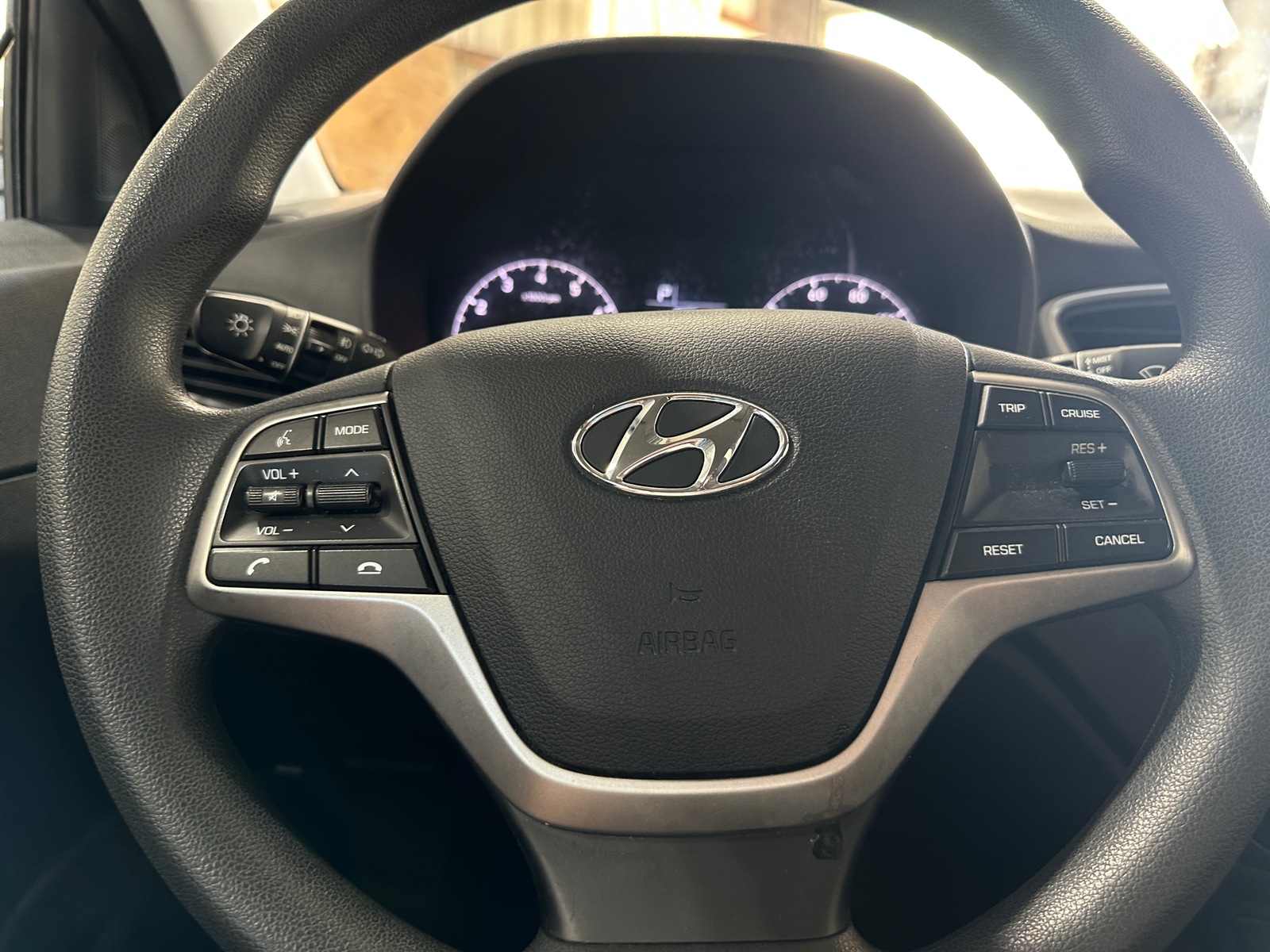 Thumbnail: 2022 Hyundai Accent - 5