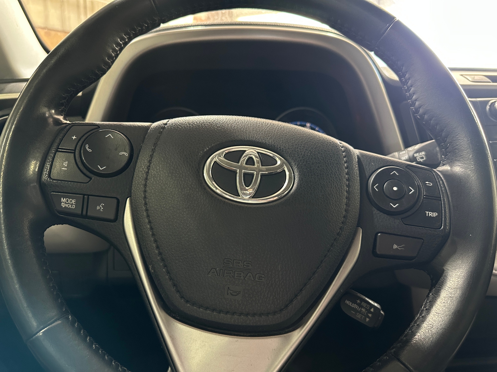 Thumbnail: 2018 Toyota RAV4 - 5