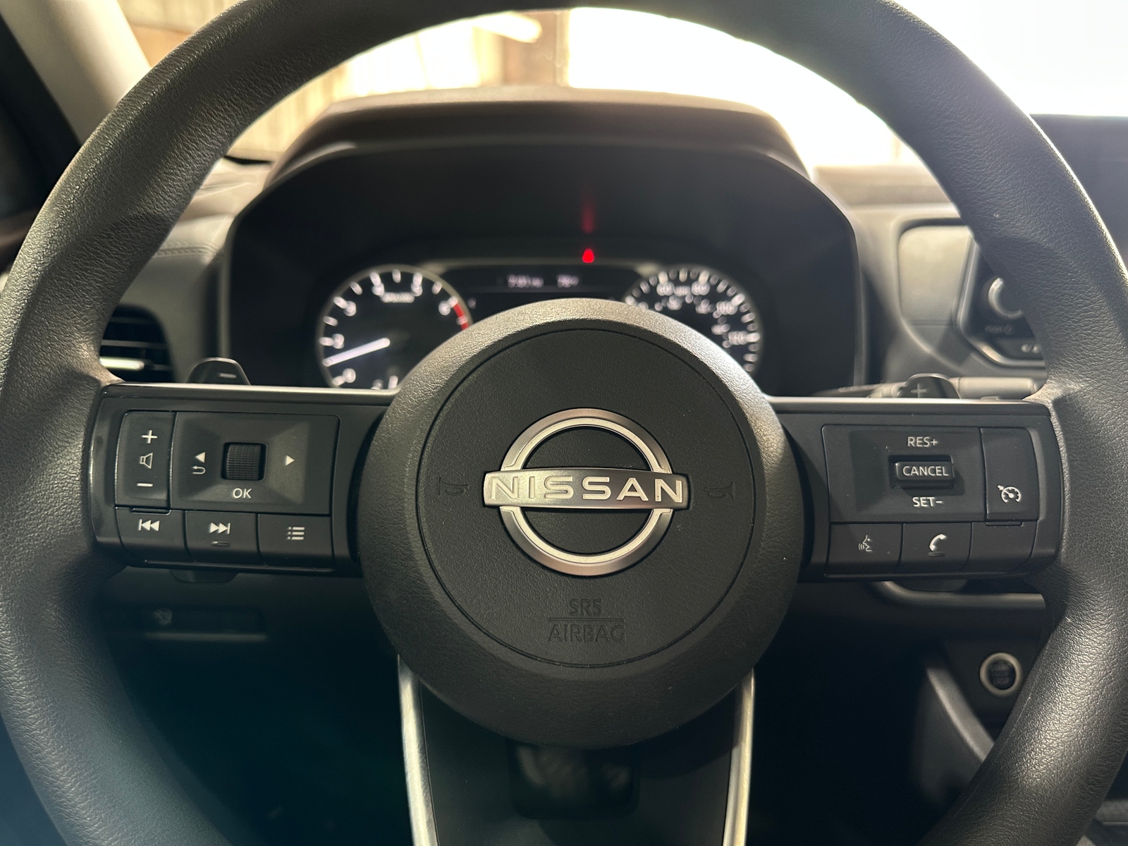 Thumbnail: 2023 Nissan Rogue - 5