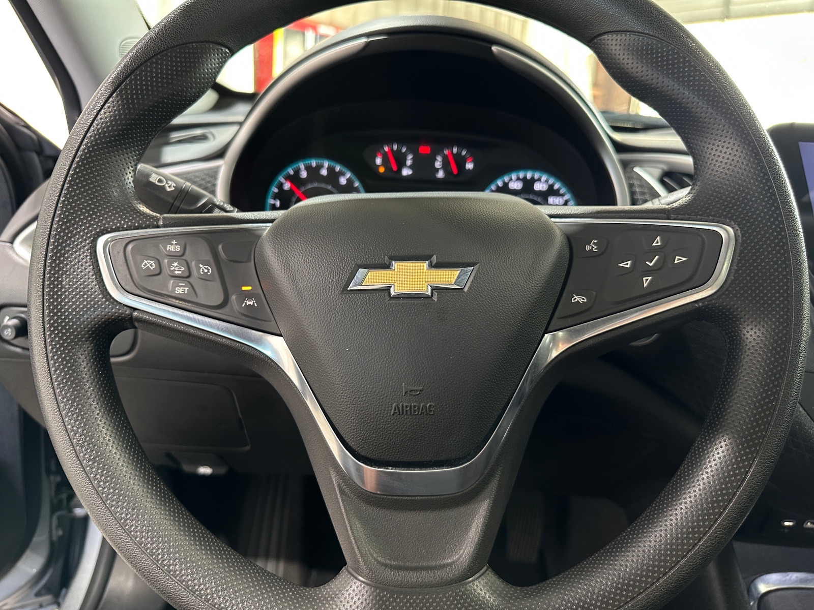 Thumbnail: 2024 Chevrolet Malibu - 5