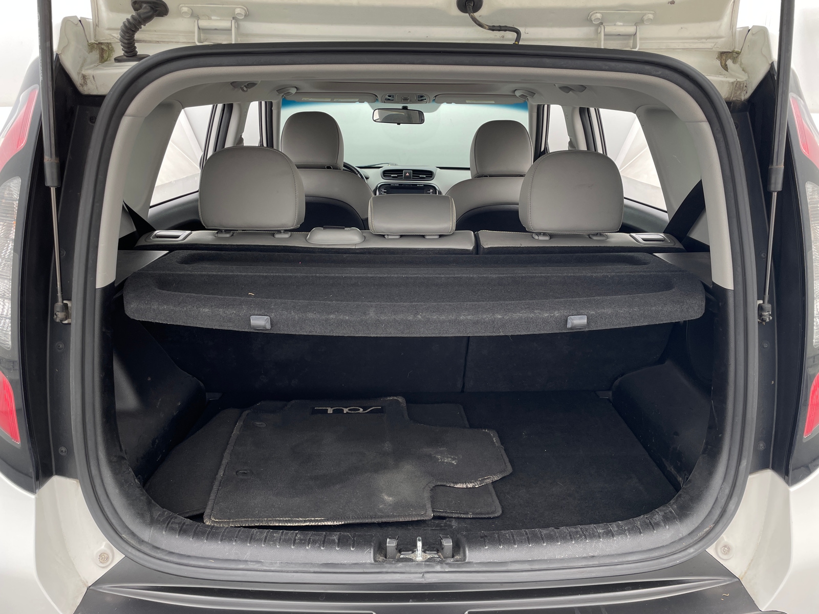 Thumbnail: 2016 Kia Soul - 6