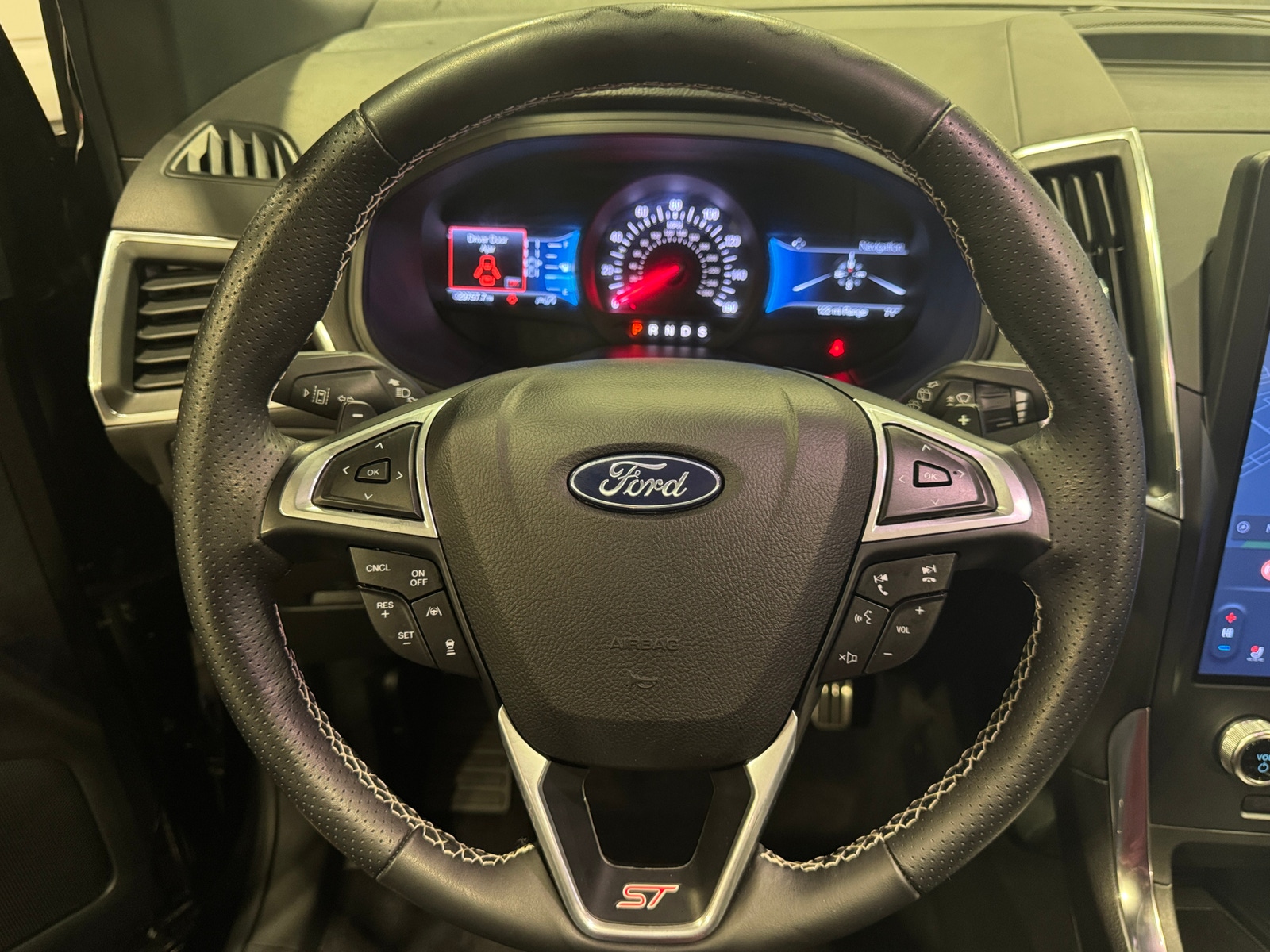 Thumbnail: 2024 Ford Edge - 4