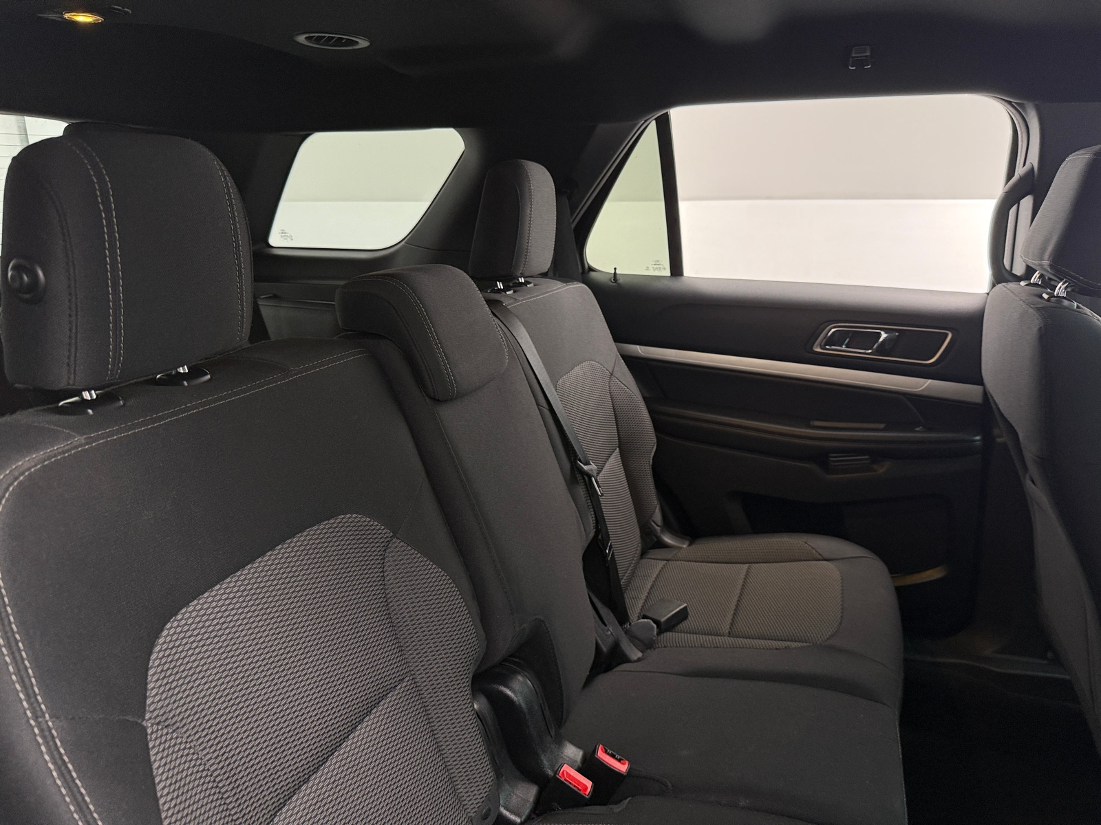 Thumbnail: 2016 Ford Explorer - 6
