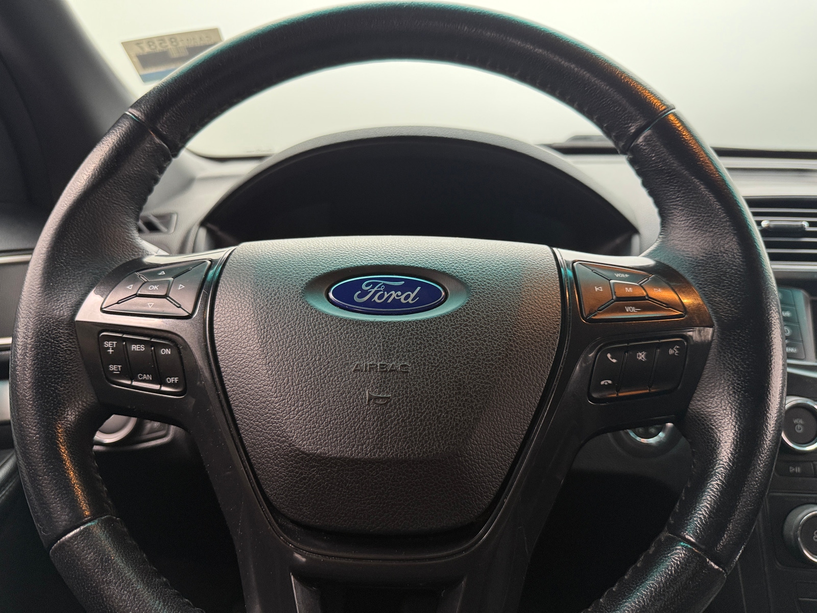 Thumbnail: 2016 Ford Explorer - 5
