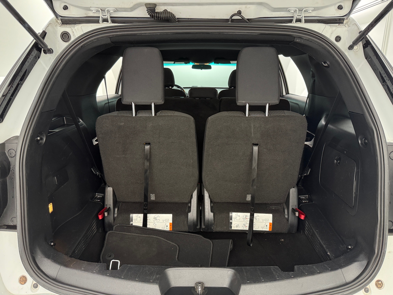 Thumbnail: 2016 Ford Explorer - 7