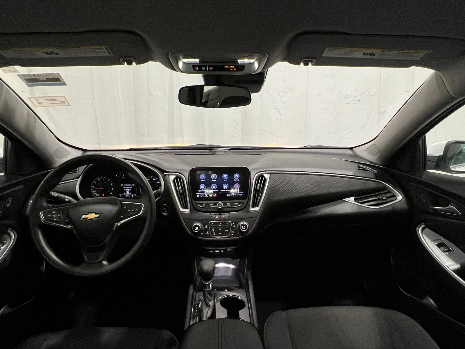 Thumbnail: 2024 Chevrolet Malibu - 3