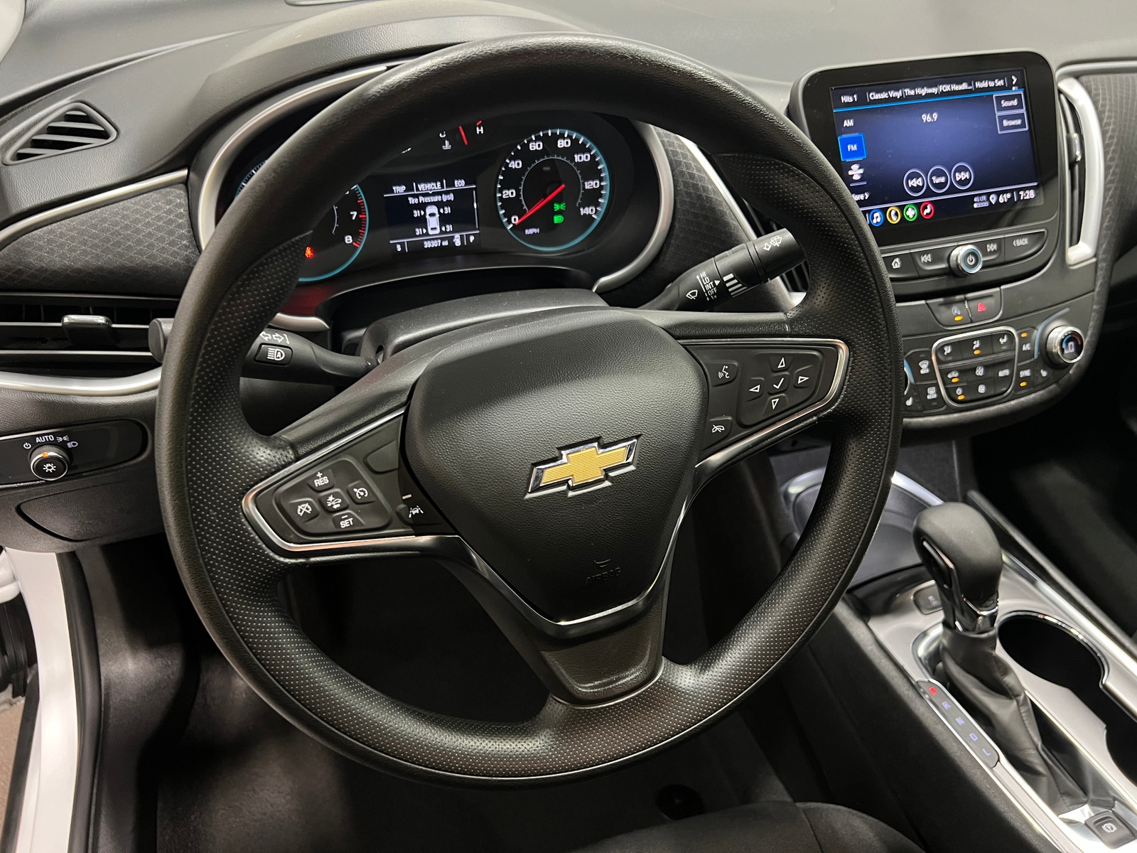 Thumbnail: 2024 Chevrolet Malibu - 5