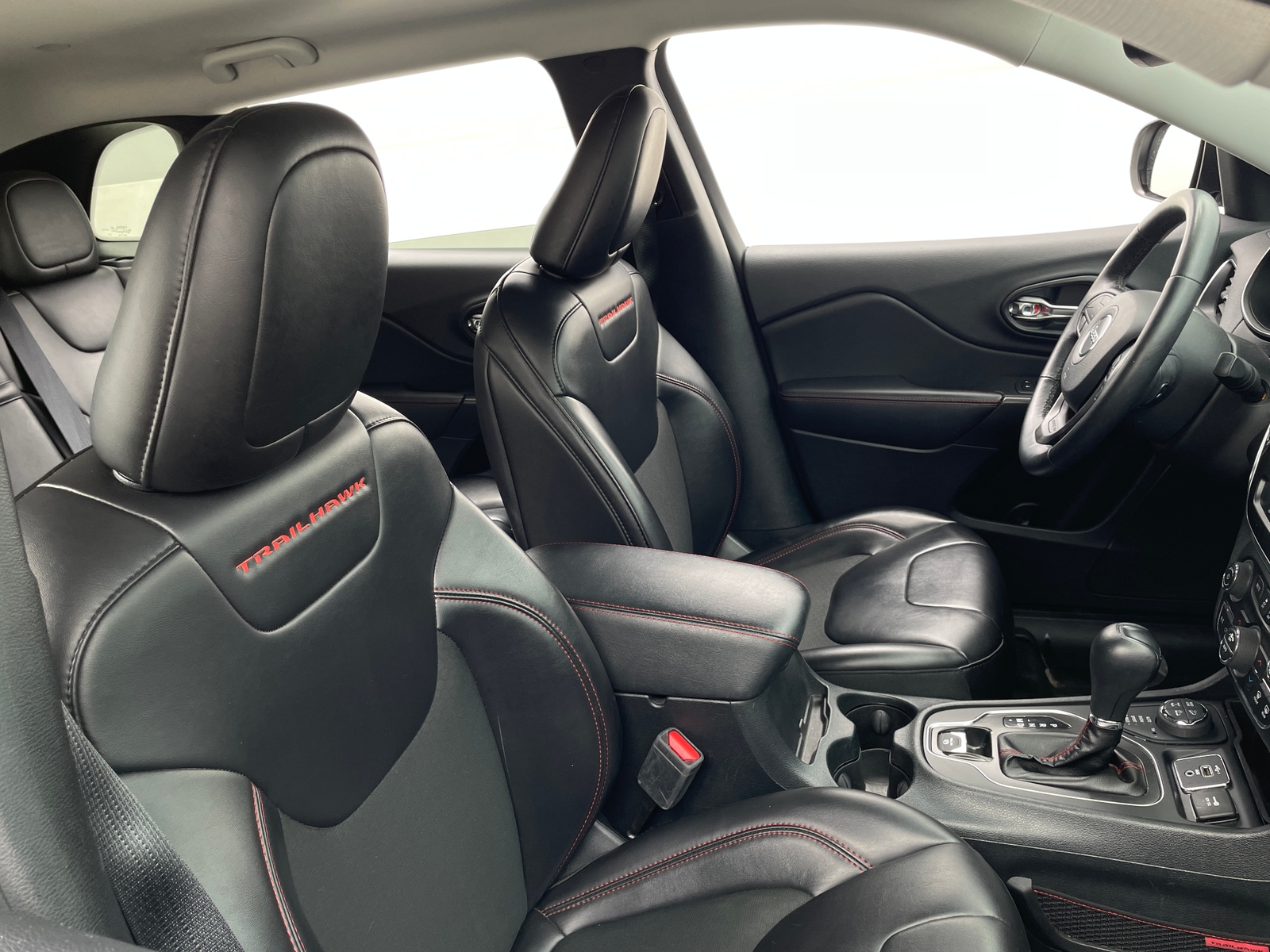 Thumbnail: 2019 Jeep Cherokee - 2