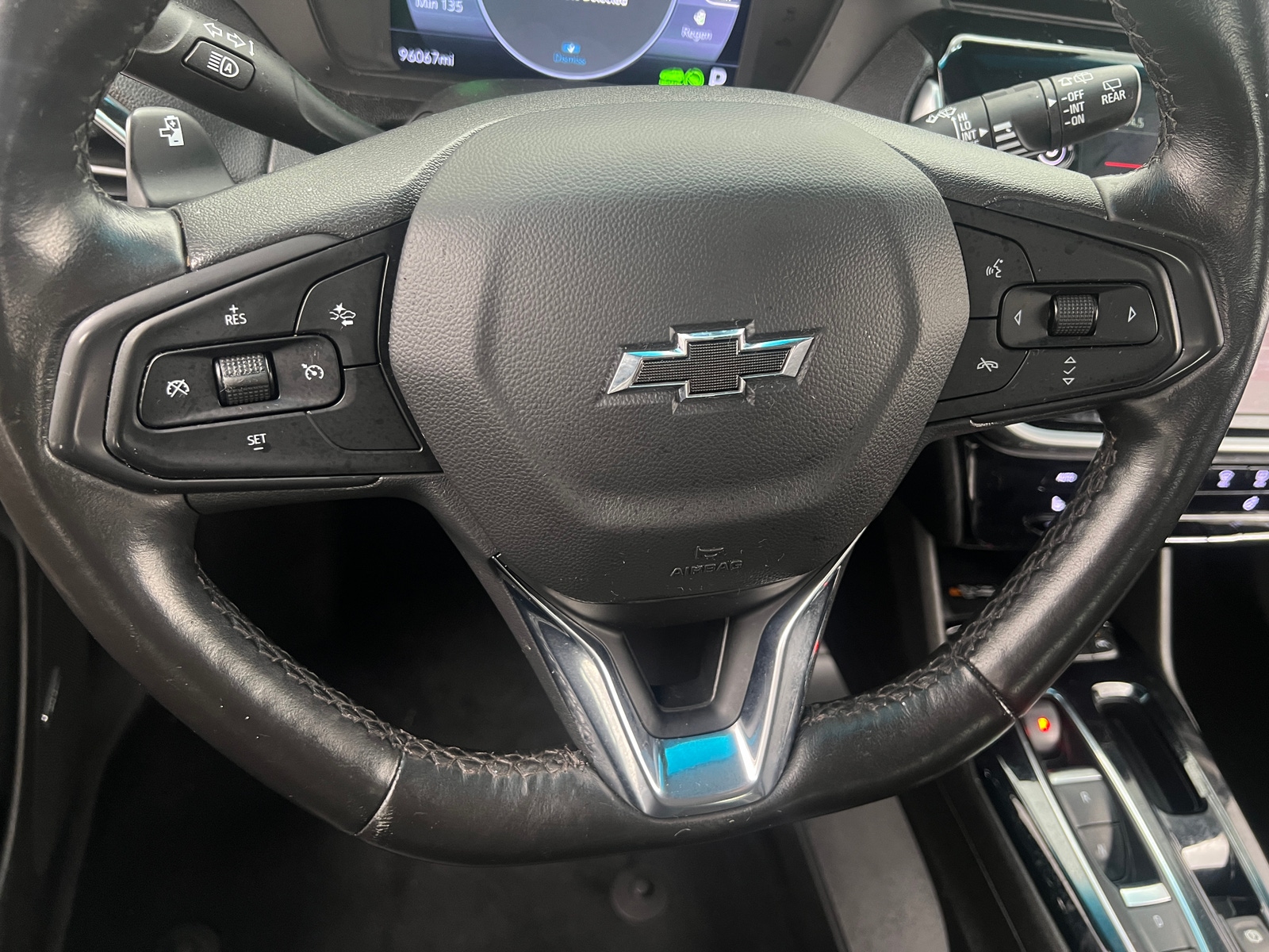 Thumbnail: 2023 Chevrolet Bolt EV - 4