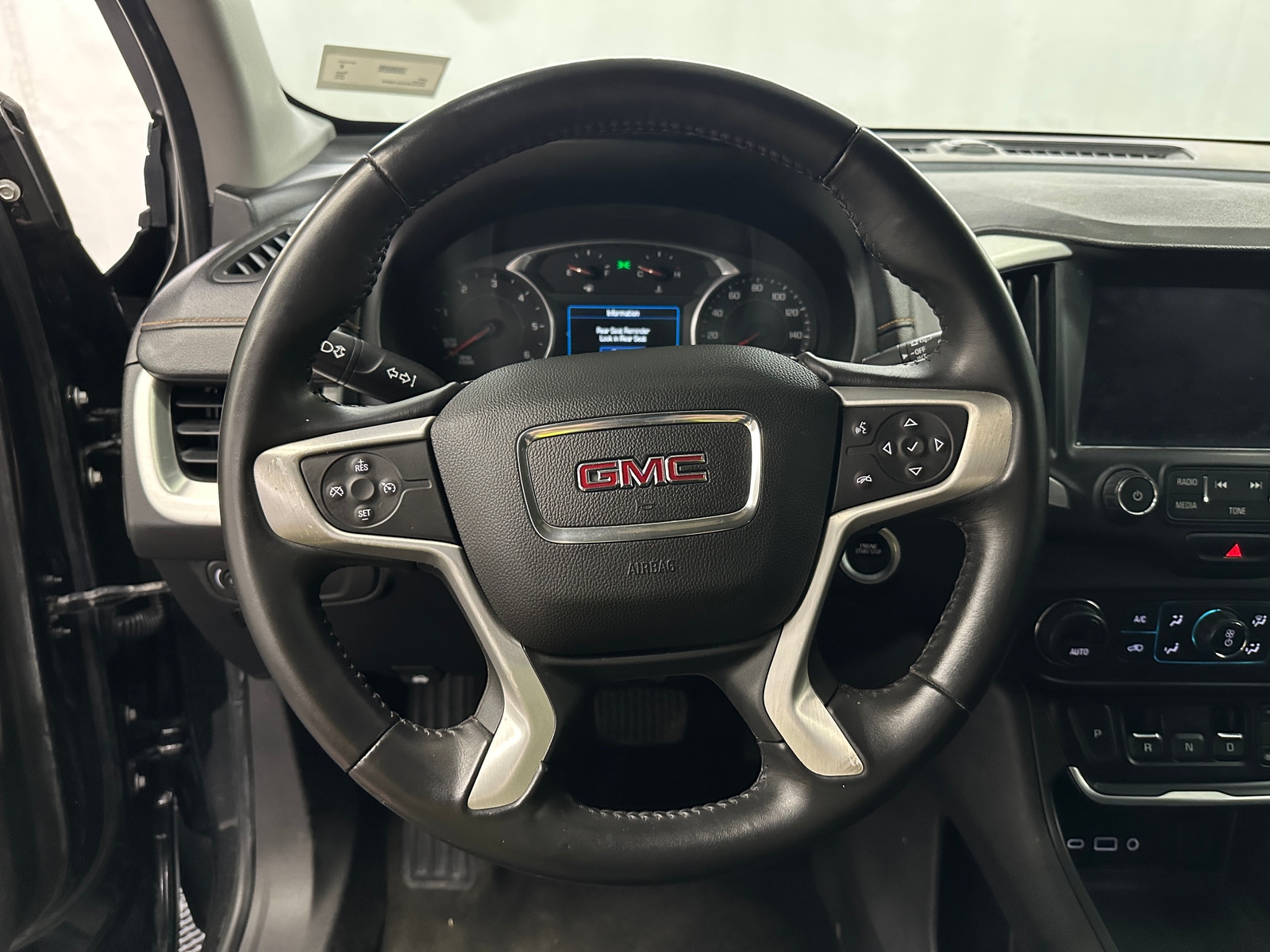 Thumbnail: 2018 GMC Terrain - 5