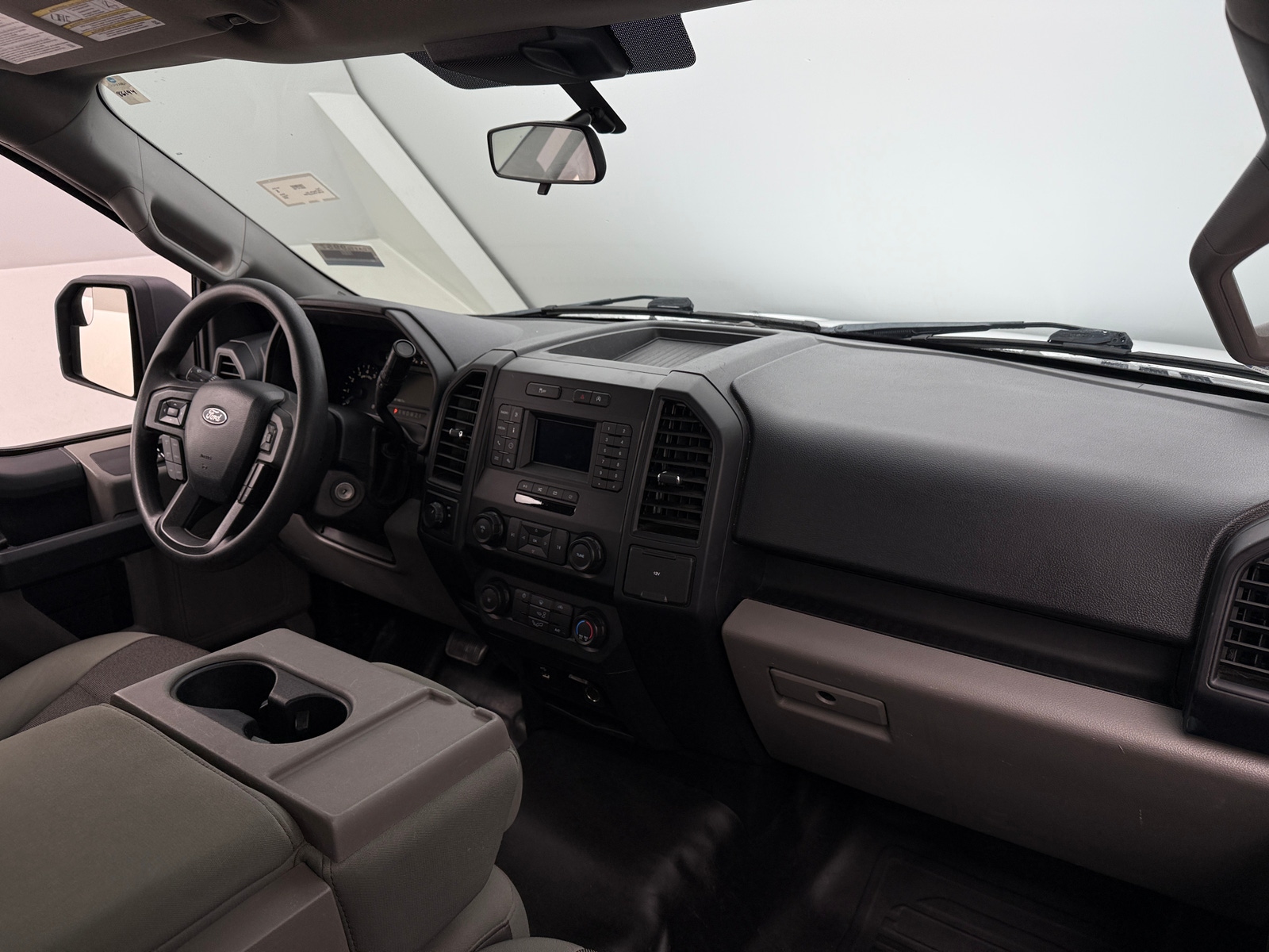 Thumbnail: 2020 Ford Econoline - 3