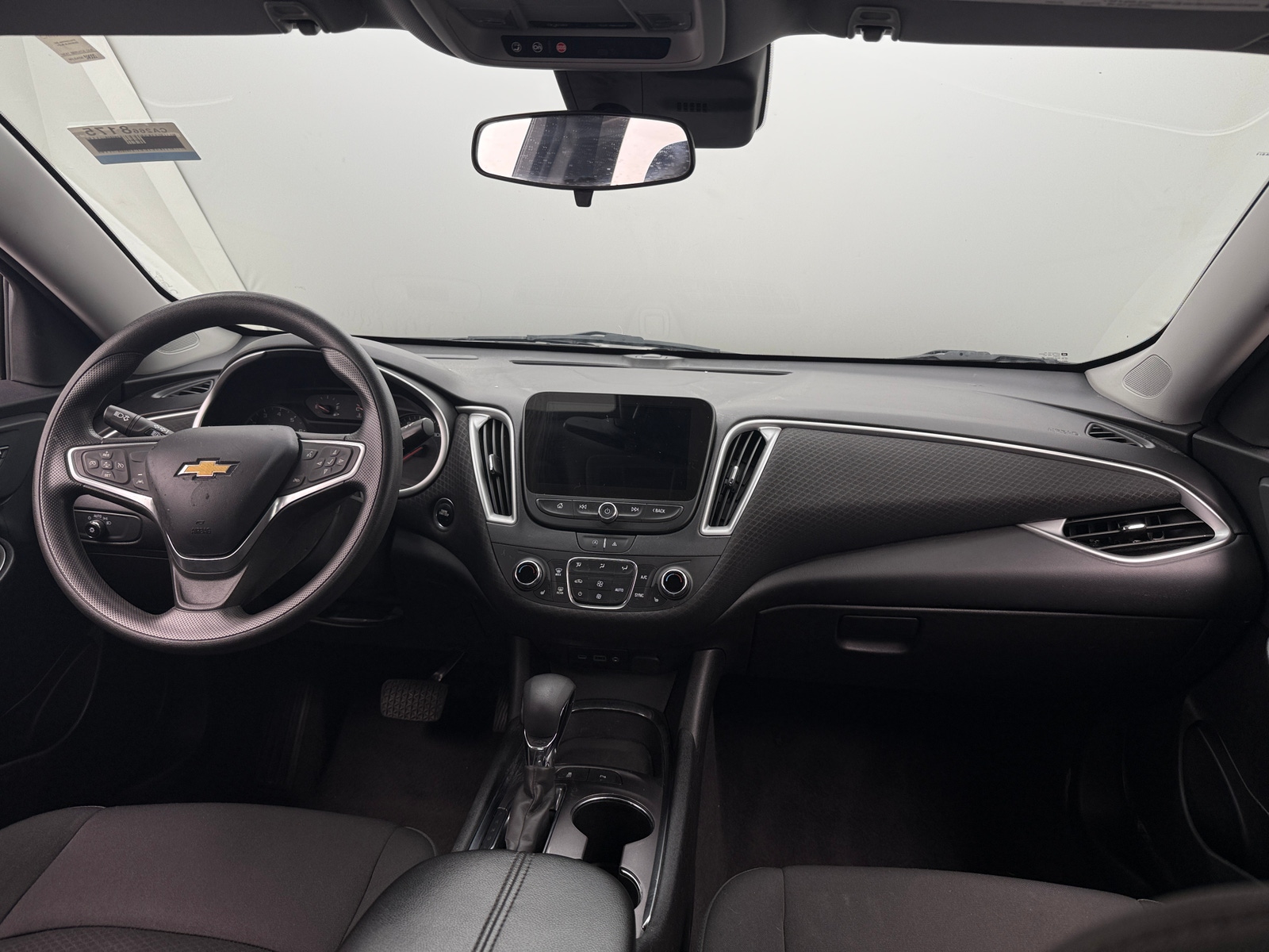 Thumbnail: 2023 Chevrolet Malibu - 3