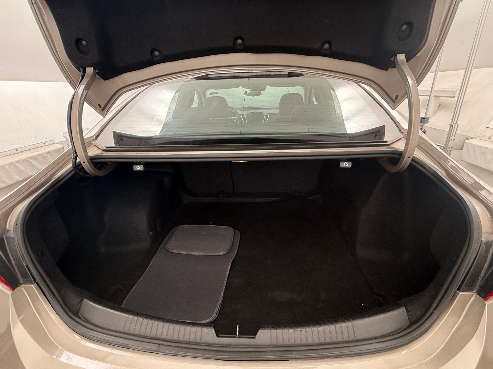 Thumbnail: 2023 Chevrolet Malibu - 7