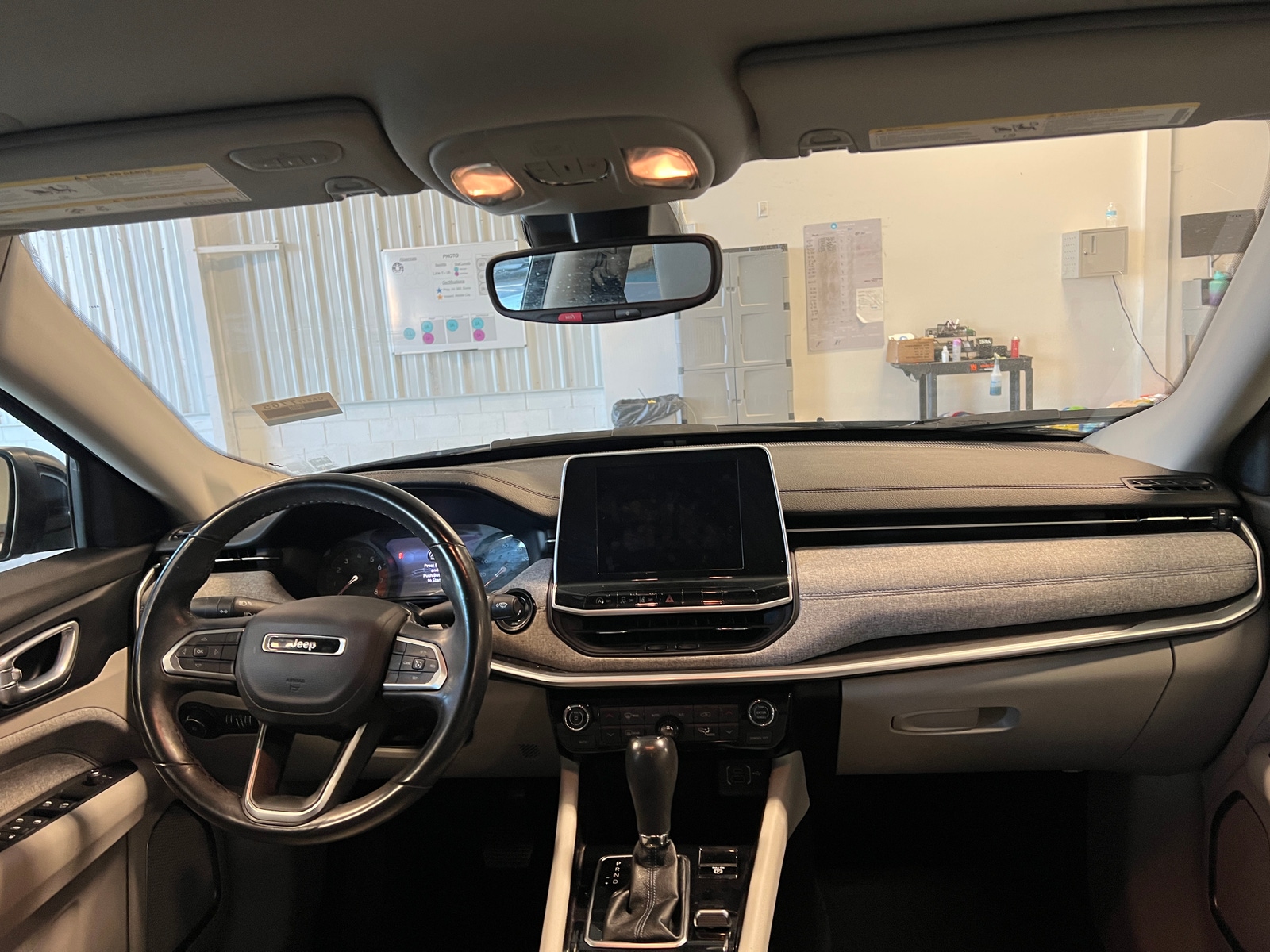 Thumbnail: 2022 Jeep Compass - 3