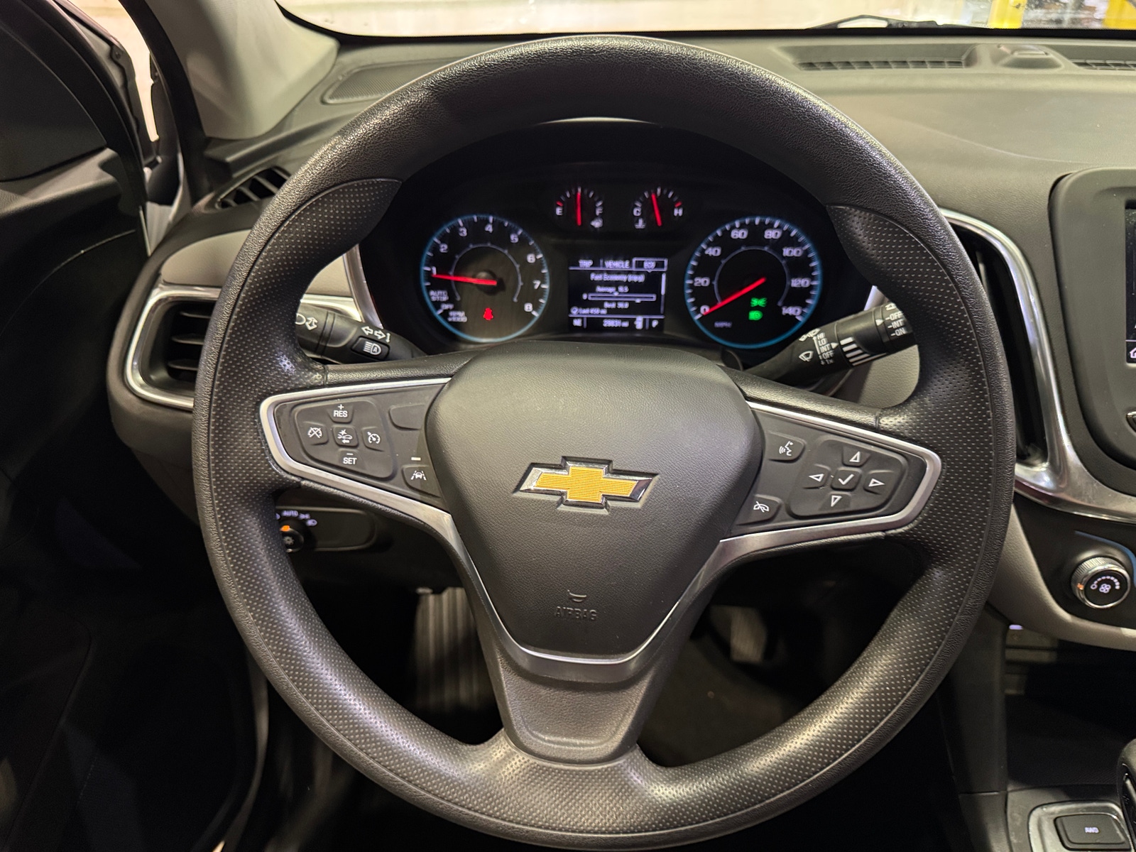 Thumbnail: 2022 Chevrolet Equinox - 5