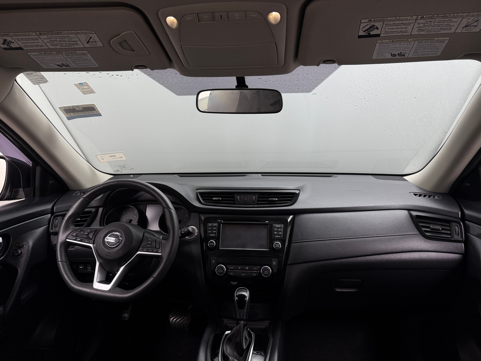 Thumbnail: 2017 Nissan Rogue - 3