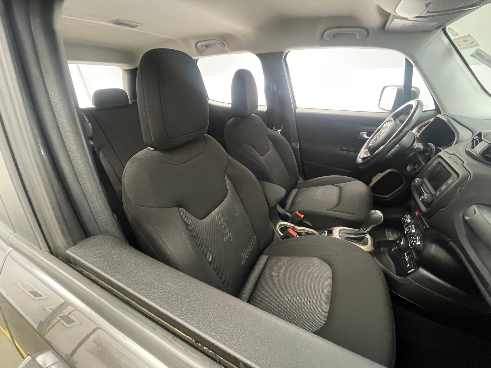 Thumbnail: 2017 Jeep Renegade - 2