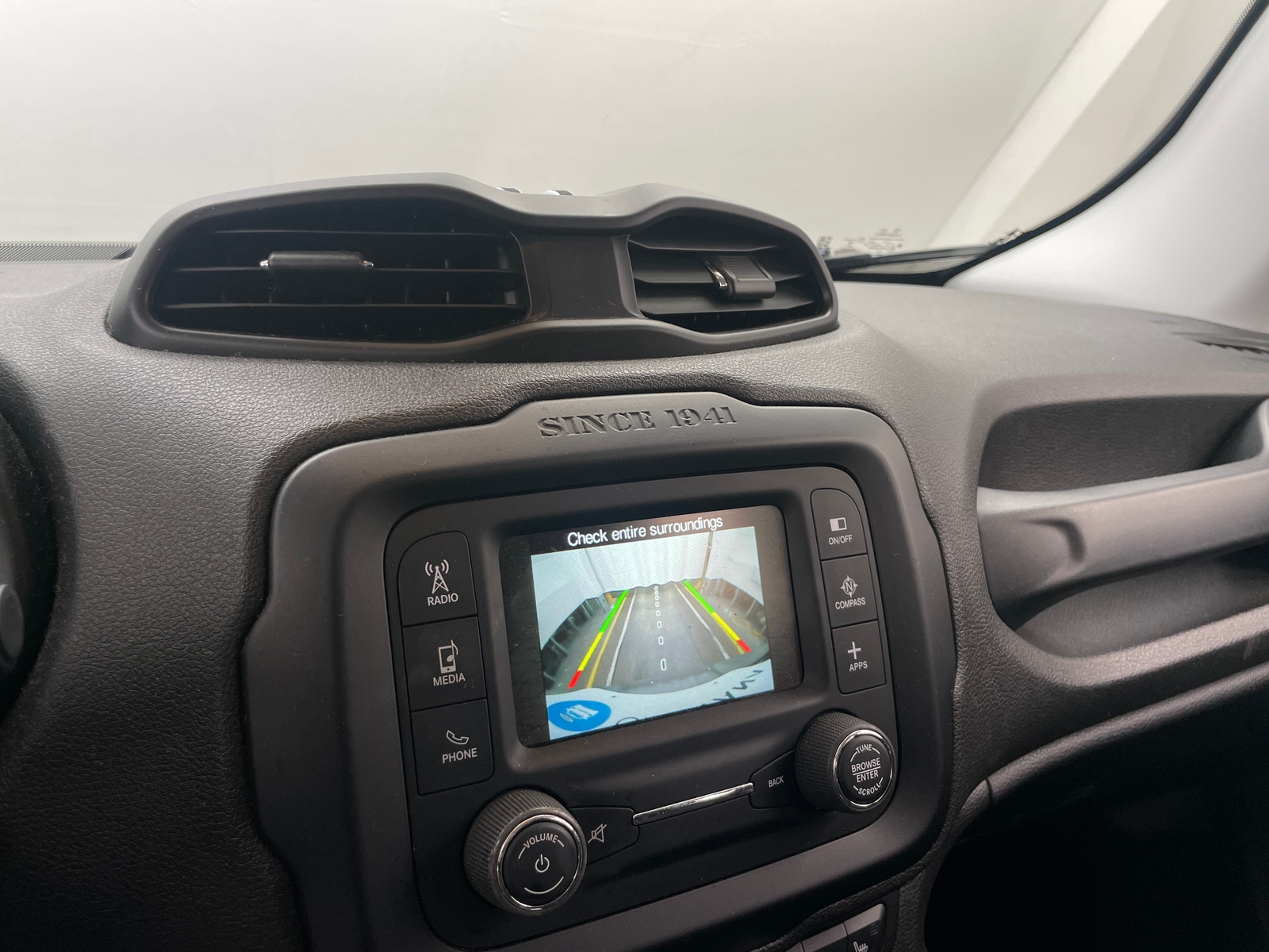 Thumbnail: 2017 Jeep Renegade - 4